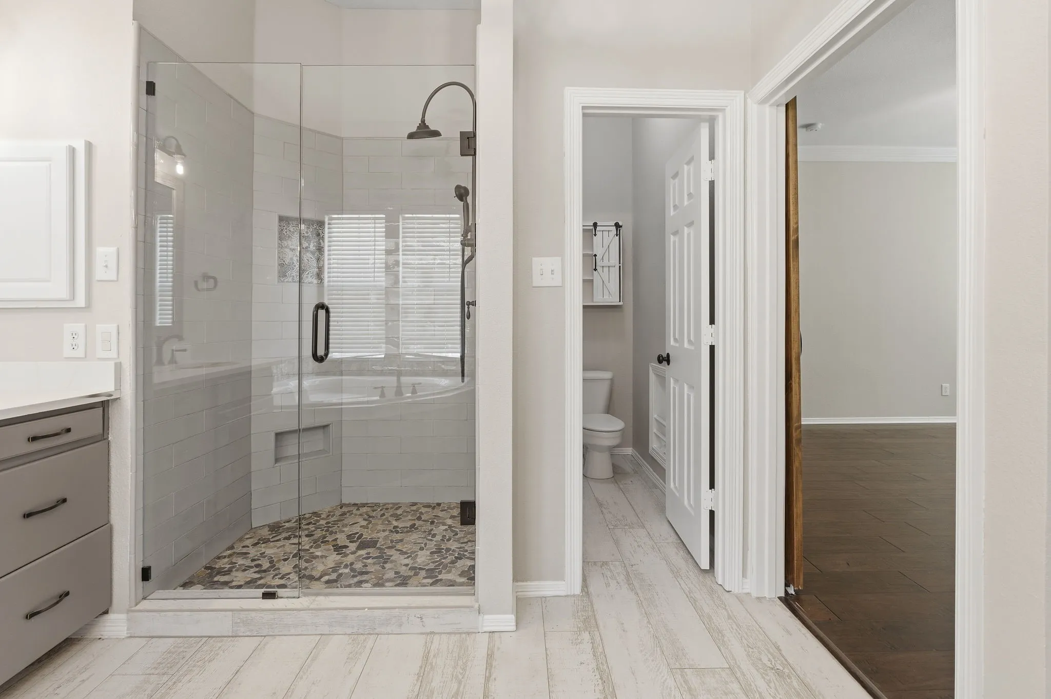 Single Family Residence For Rent in Collin County , 708 Hackberry Ridge Drive, Mc Kinney, Texas 75072, 4 Bedroom, 4 Bathroom, 2 Garage spaces, 3,269 Sqft, built in 1999, mls#21365494, Real Estate Agent in Mc Kinney, Homes For Rent in Collin county, Homes For Rent in Mc Kinney, Realtor in Mc Kinney Texas, Real Estate Brokerage Independent Realty Texas, Luminita Cordes Realtor