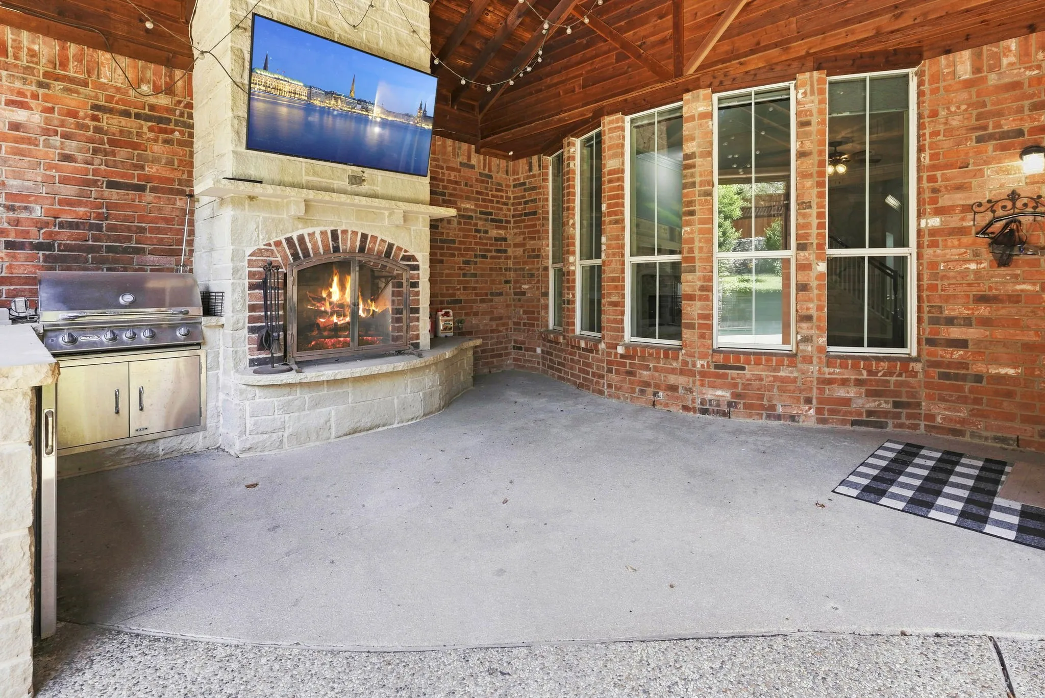 Single Family Residence For Rent in Collin County , 708 Hackberry Ridge Drive, Mc Kinney, Texas 75072, 4 Bedroom, 4 Bathroom, 2 Garage spaces, 3,269 Sqft, built in 1999, mls#21365494, Real Estate Agent in Mc Kinney, Homes For Rent in Collin county, Homes For Rent in Mc Kinney, Realtor in Mc Kinney Texas, Real Estate Brokerage Independent Realty Texas, Luminita Cordes Realtor