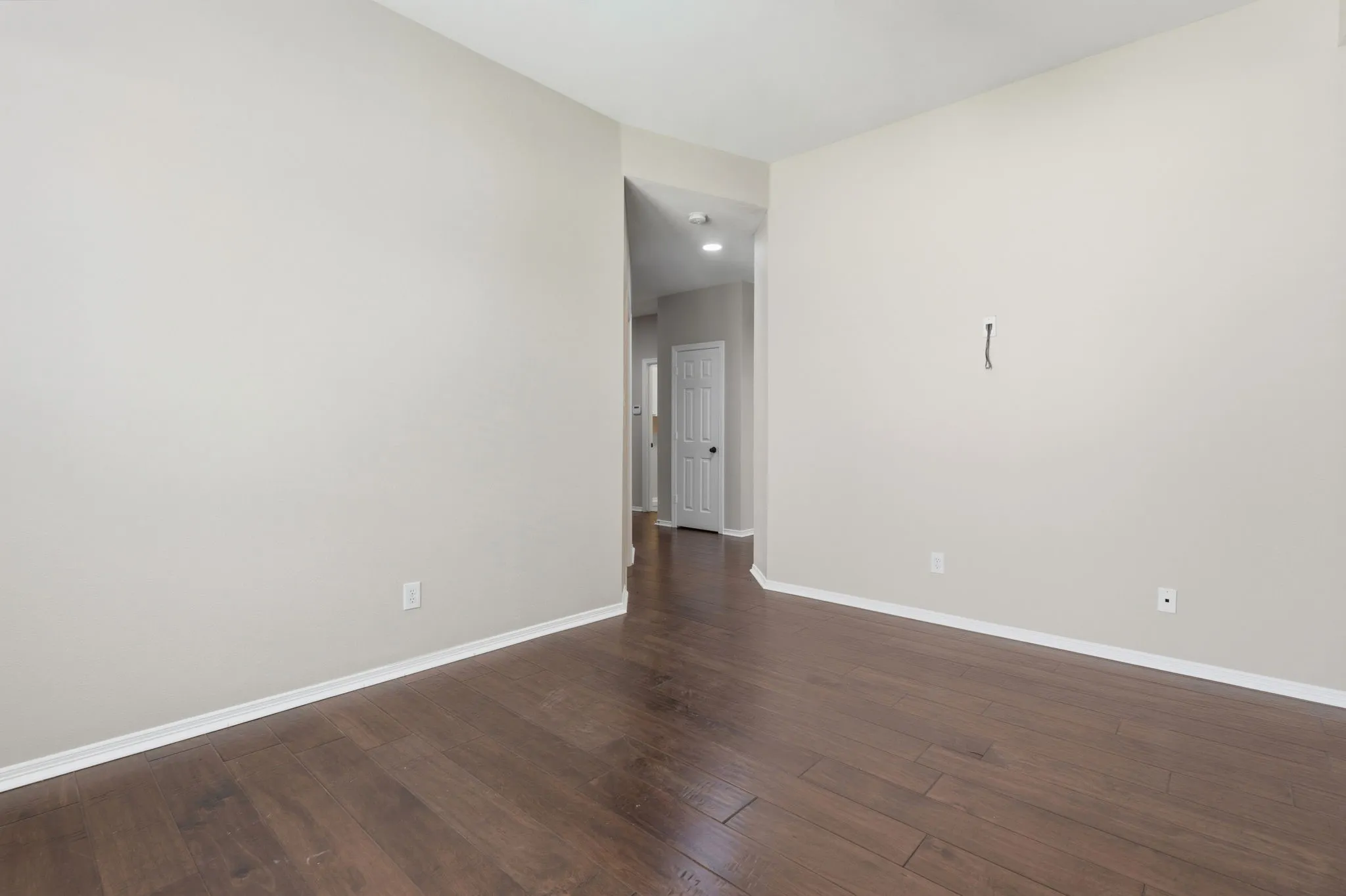Single Family Residence For Rent in Collin County , 708 Hackberry Ridge Drive, Mc Kinney, Texas 75072, 4 Bedroom, 4 Bathroom, 2 Garage spaces, 3,269 Sqft, built in 1999, mls#21365494, Real Estate Agent in Mc Kinney, Homes For Rent in Collin county, Homes For Rent in Mc Kinney, Realtor in Mc Kinney Texas, Real Estate Brokerage Independent Realty Texas, Luminita Cordes Realtor