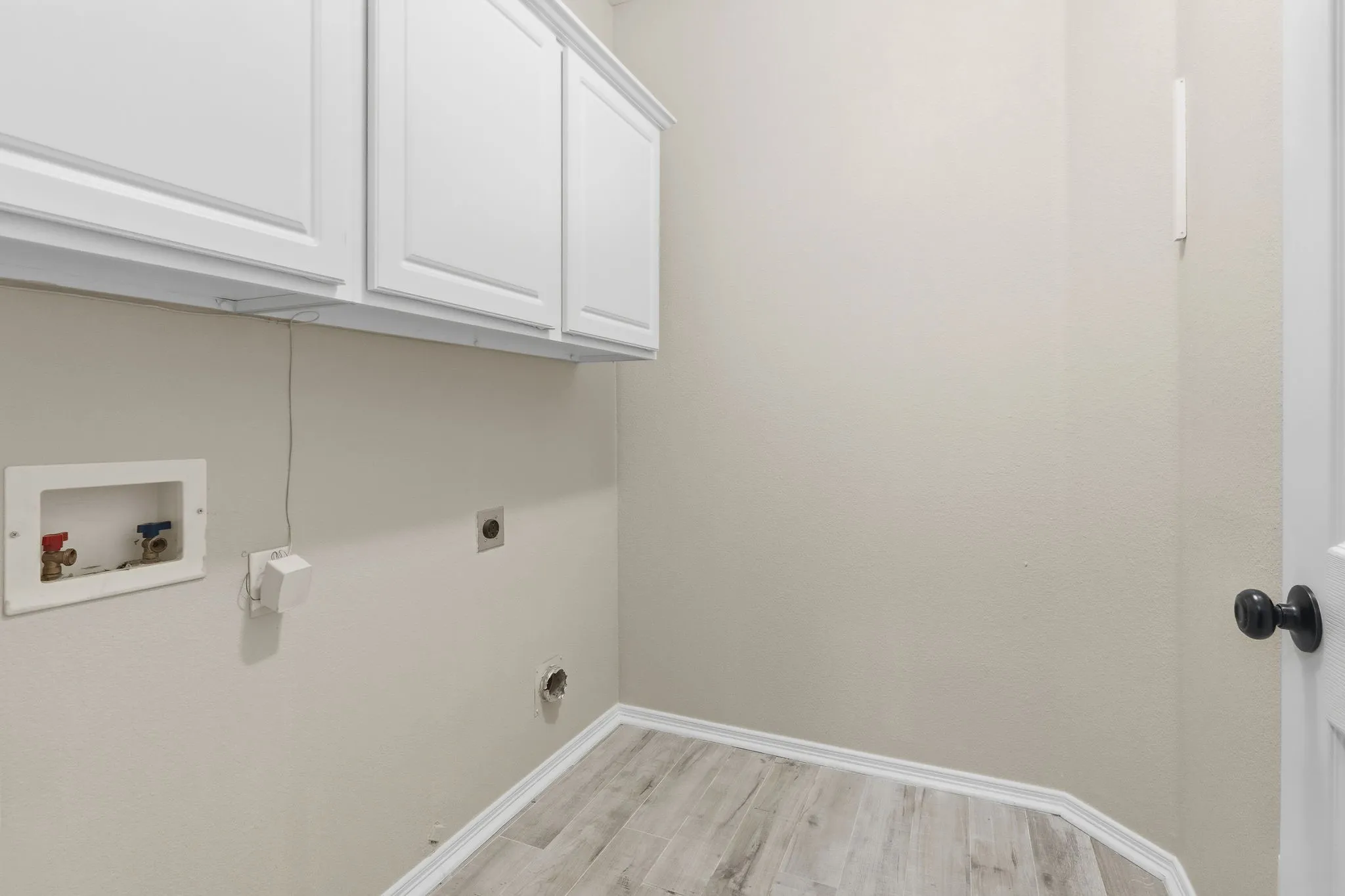 Single Family Residence For Rent in Collin County , 708 Hackberry Ridge Drive, Mc Kinney, Texas 75072, 4 Bedroom, 4 Bathroom, 2 Garage spaces, 3,269 Sqft, built in 1999, mls#21365494, Real Estate Agent in Mc Kinney, Homes For Rent in Collin county, Homes For Rent in Mc Kinney, Realtor in Mc Kinney Texas, Real Estate Brokerage Independent Realty Texas, Luminita Cordes Realtor