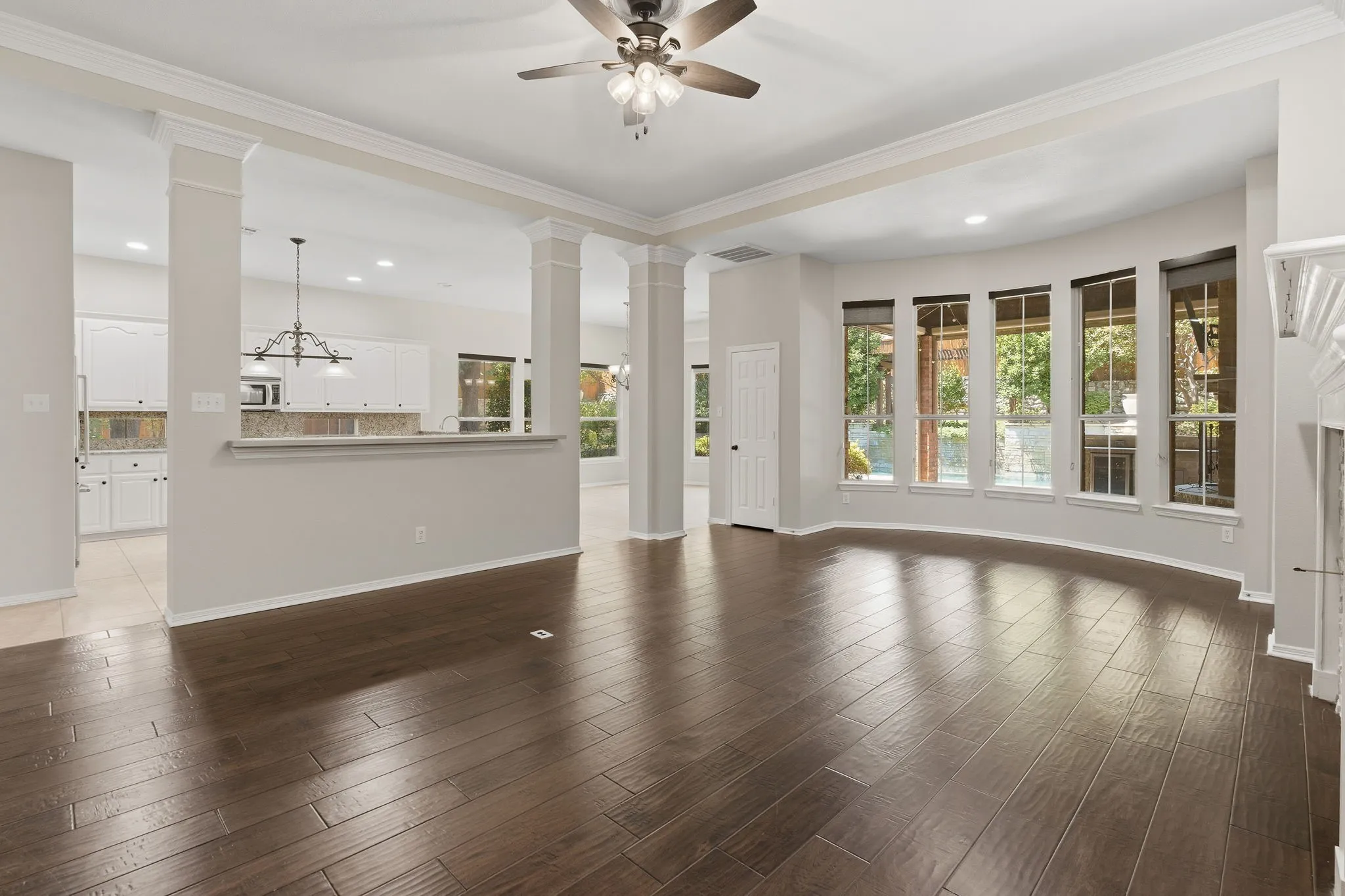 Single Family Residence For Rent in Collin County , 708 Hackberry Ridge Drive, Mc Kinney, Texas 75072, 4 Bedroom, 4 Bathroom, 2 Garage spaces, 3,269 Sqft, built in 1999, mls#21365494, Real Estate Agent in Mc Kinney, Homes For Rent in Collin county, Homes For Rent in Mc Kinney, Realtor in Mc Kinney Texas, Real Estate Brokerage Independent Realty Texas, Luminita Cordes Realtor