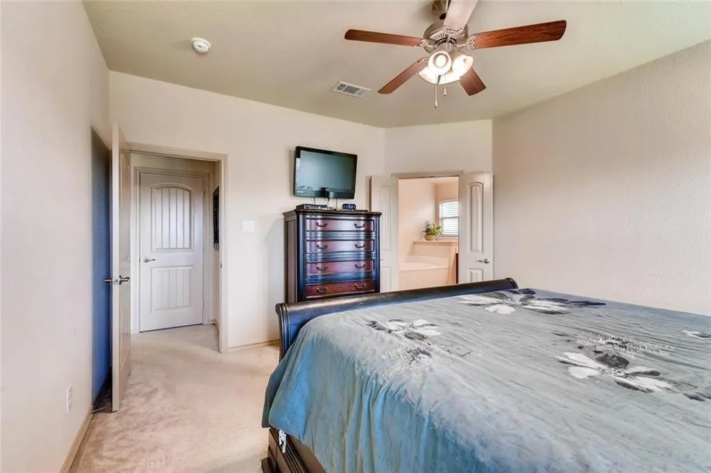 Single Family Residence For Rent in Denton County , 3401 Buckthorn Lane, Denton, Texas 76226, 3 Bedroom, 2 Bathroom, 2 Garage spaces, 2,040 Sqft, built in 2011, mls#21366068, Real Estate Agent in Denton, Homes For Rent in Denton county, Homes For Rent in Denton, Realtor in Denton Texas, Real Estate Brokerage Independent Realty Texas, Luminita Cordes Realtor