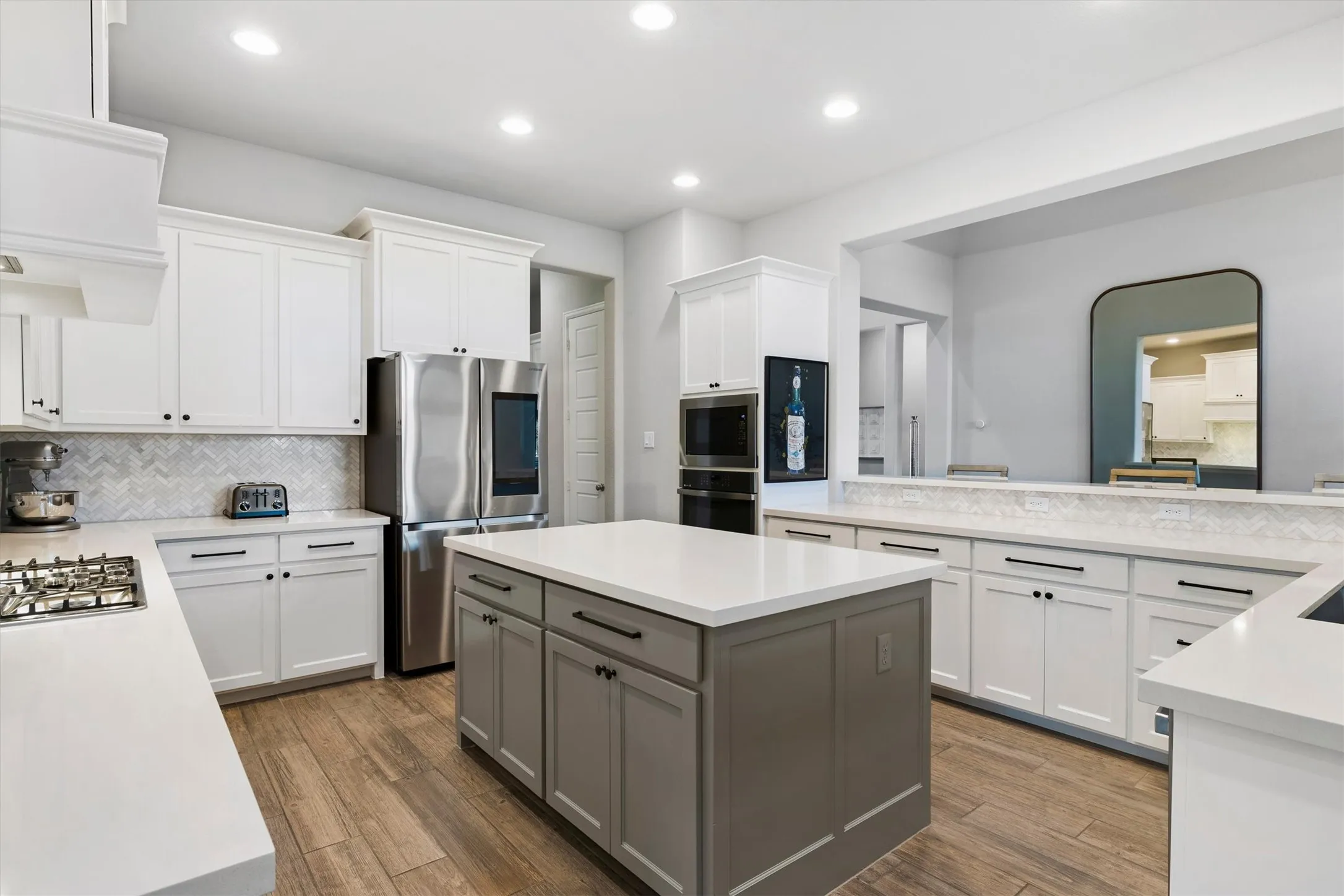 Single Family Residence For Sale in Ellis County , 2825 Shane Drive, Midlothian, Texas 76065, 4 Bedroom, 4 Bathroom, 3 Garage spaces, 3,306 Sqft, built in 2022, mls#21362105, Real Estate Agent in Midlothian, Homes For Sale in Ellis county, Homes For Sale in Midlothian, Realtor in Midlothian Texas, Real Estate Brokerage Independent Realty Texas, Luminita Cordes Realtor