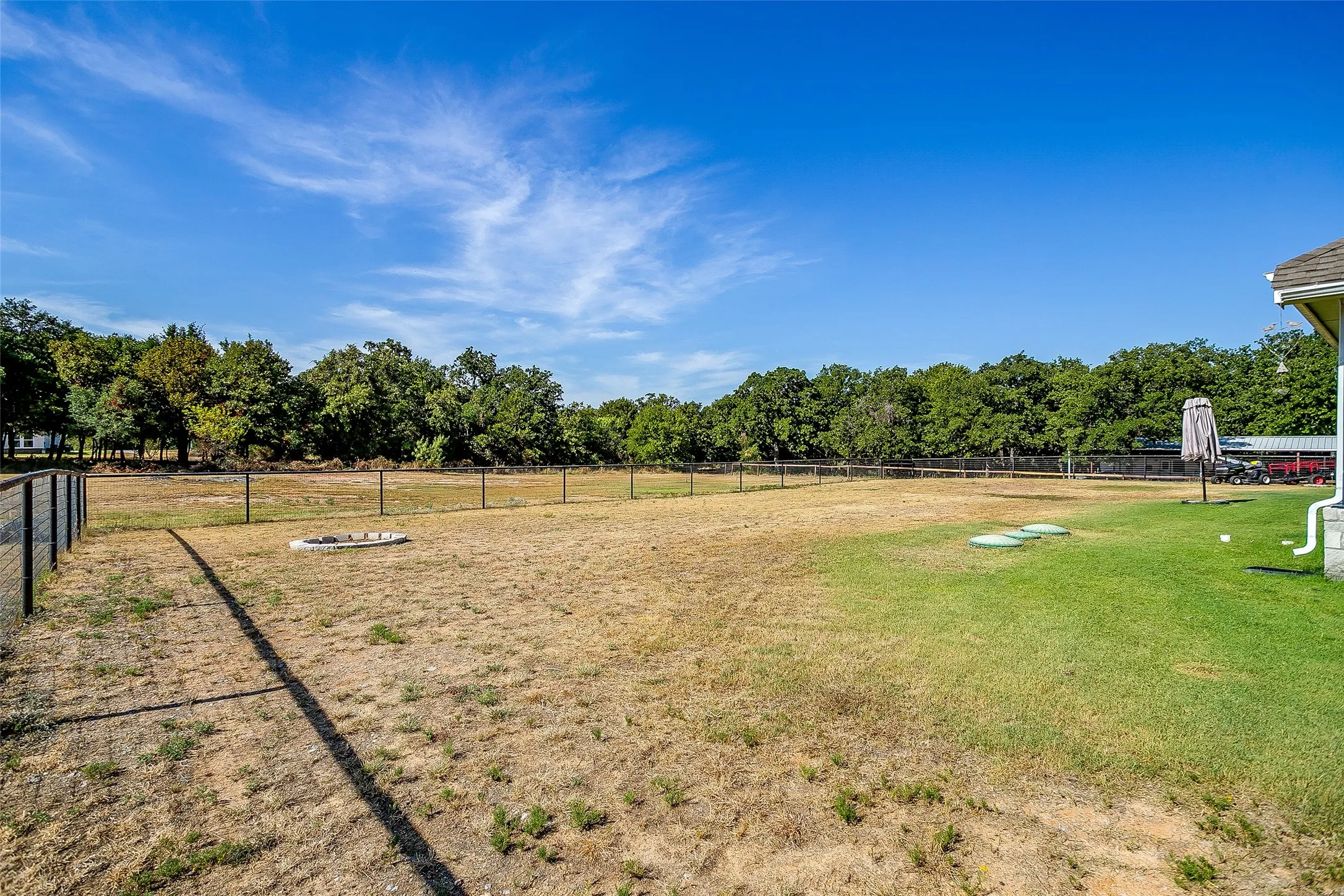 Single Family Residence For Sale in Parker County , 492 Clark Lake Road, Weatherford, Texas 76088, 4 Bedroom, 2 Bathroom, 2 Garage spaces, 2,150 Sqft, built in 2022, mls#21365413, Real Estate Agent in Weatherford, Homes For Sale in Parker county, Homes For Sale in Weatherford, Realtor in Weatherford Texas, Real Estate Brokerage Independent Realty Texas, Luminita Cordes Realtor