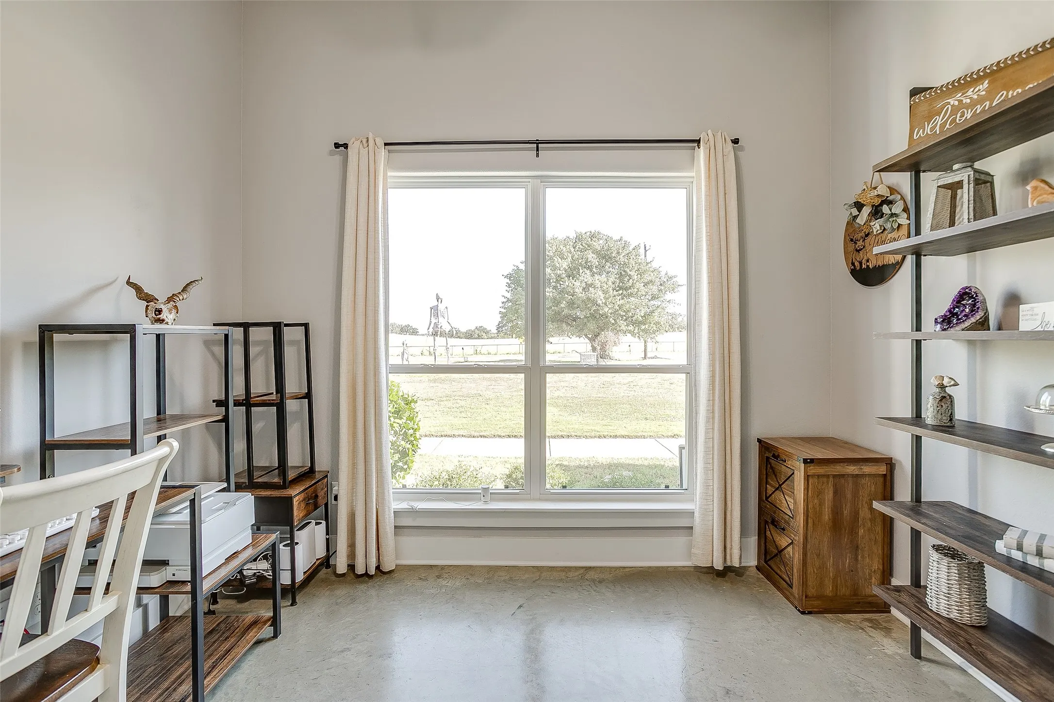 Single Family Residence For Sale in Parker County , 492 Clark Lake Road, Weatherford, Texas 76088, 4 Bedroom, 2 Bathroom, 2 Garage spaces, 2,150 Sqft, built in 2022, mls#21365413, Real Estate Agent in Weatherford, Homes For Sale in Parker county, Homes For Sale in Weatherford, Realtor in Weatherford Texas, Real Estate Brokerage Independent Realty Texas, Luminita Cordes Realtor