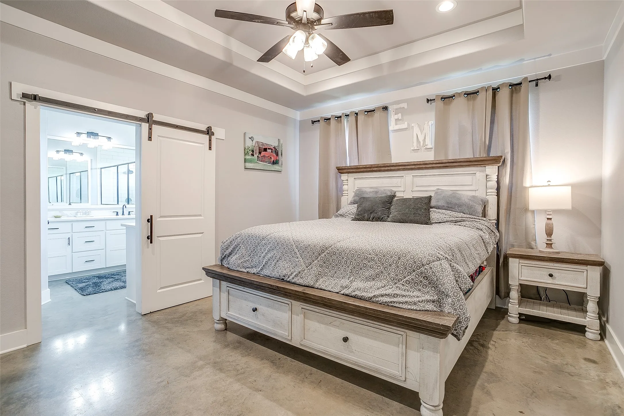 Single Family Residence For Sale in Parker County , 492 Clark Lake Road, Weatherford, Texas 76088, 4 Bedroom, 2 Bathroom, 2 Garage spaces, 2,150 Sqft, built in 2022, mls#21365413, Real Estate Agent in Weatherford, Homes For Sale in Parker county, Homes For Sale in Weatherford, Realtor in Weatherford Texas, Real Estate Brokerage Independent Realty Texas, Luminita Cordes Realtor
