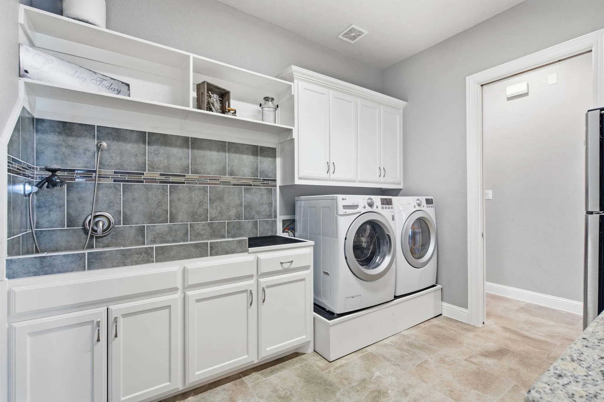 Single Family Residence For Sale in Collin County , 2175 Cattle Street, Celina, Texas 75009, 4 Bedroom, 3 Bathroom, 5 Garage spaces, 3,449 Sqft, built in 2018, mls#21365918, Real Estate Agent in Celina, Homes For Sale in Collin county, Homes For Sale in Celina, Realtor in Celina Texas, Real Estate Brokerage Independent Realty Texas, Luminita Cordes Realtor