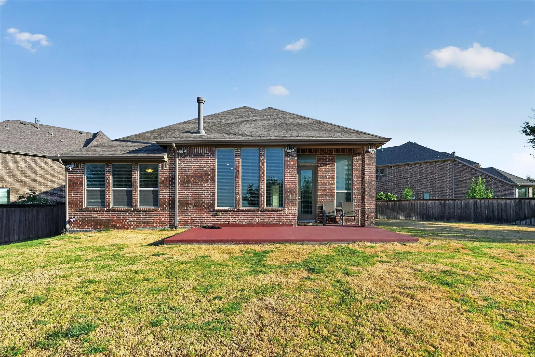 Single Family Residence For Rent in Dallas County , 7220 Notre Dame Drive, Irving, Texas 75063, 4 Bedroom, 3 Bathroom, 2 Garage spaces, 3,050 Sqft, built in 2015, mls#21366087, Real Estate Agent in Irving, Homes For Rent in Dallas county, Homes For Rent in Irving, Realtor in Irving Texas, Real Estate Brokerage Independent Realty Texas, Luminita Cordes Realtor