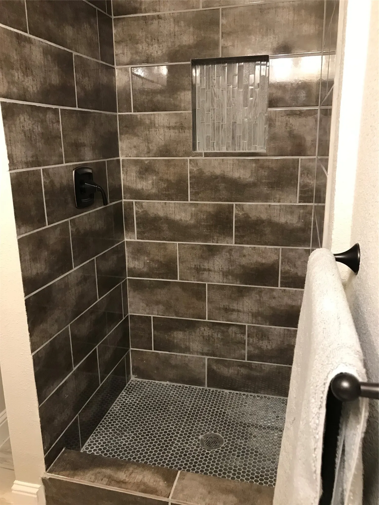 Single Family Residence For Rent in Dallas County , 1502 Dale Place, Irving, Texas 75061, 4 Bedroom, 2 Bathroom, Garage spaces, 1,304 Sqft, built in 1954, Price $2,149, mls#21366096, Real Estate Agent in Irving, Homes For Rent in Dallas county, Homes For Rent in Irving, Realtor in Irving Texas, Real Estate Brokerage Independent Realty Texas, Luminita Cordes Realtor