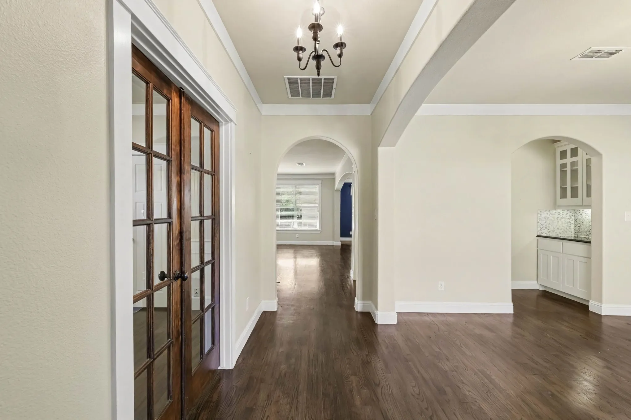 Single Family Residence For Sale in Collin County , 508 N Tennessee Street B, Mc Kinney, Texas 75069, 3 Bedroom, 3 Bathroom, 2 Garage spaces, 2,457 Sqft, built in 2013, mls#21362240, Real Estate Agent in Mc Kinney, Homes For Sale in Collin county, Homes For Sale in Mc Kinney, Realtor in Mc Kinney Texas, Real Estate Brokerage Independent Realty Texas, Luminita Cordes Realtor
