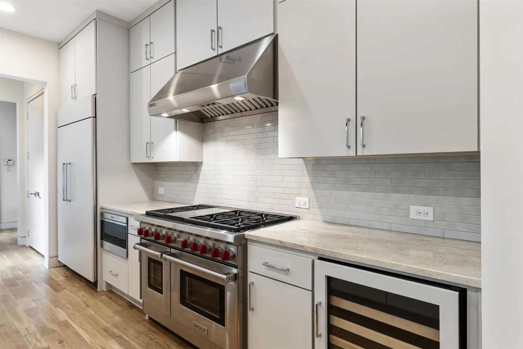 Single Family Residence For Rent in Dallas County , 3526 Asbury Street, University Park, Texas 75205, 4 Bedroom, 5 Bathroom, 2 Garage spaces, 3,804 Sqft, built in 2020, mls#21366099, Real Estate Agent in University Park, Homes For Rent in Dallas county, Homes For Rent in University Park, Realtor in University Park Texas, Real Estate Brokerage Independent Realty Texas, Luminita Cordes Realtor