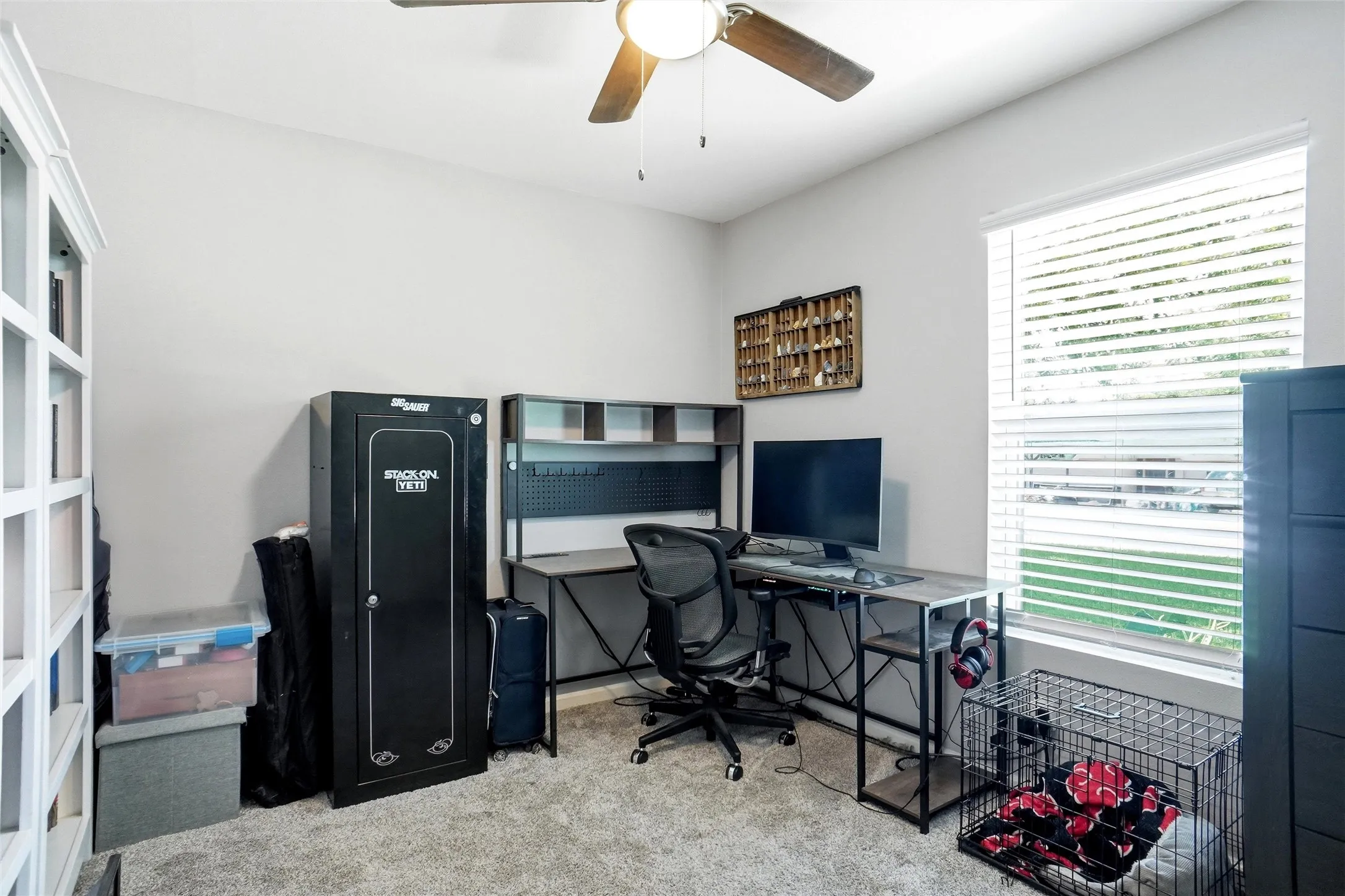 Single Family Residence For Sale in Tarrant County , 436 Arthur Drive, Hurst, Texas 76053, 3 Bedroom, 1 Bathroom, 1 Garage spaces, 1,054 Sqft, built in 1952, mls#21364774, Real Estate Agent in Hurst, Homes For Sale in Tarrant county, Homes For Sale in Hurst, Realtor in Hurst Texas, Real Estate Brokerage Independent Realty Texas, Luminita Cordes Realtor