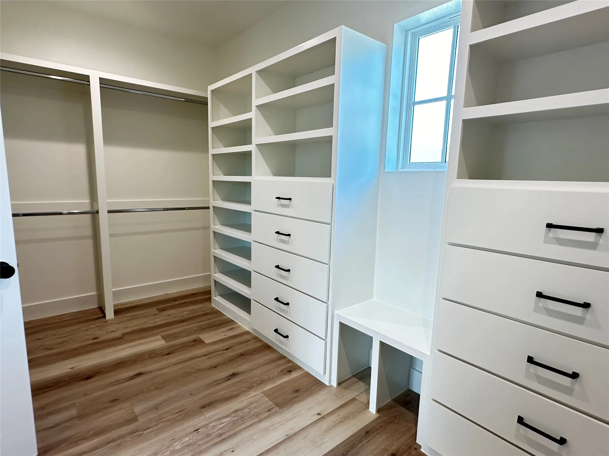 Single Family Residence For Sale in Dallas County , 3908 Rochelle Drive, Dallas, Texas 75220, 4 Bedroom, 4 Bathroom, 2 Garage spaces, 4,281 Sqft, built in 2024, mls#21366110, Real Estate Agent in Dallas, Homes For Sale in Dallas county, Homes For Sale in Dallas, Realtor in Dallas Texas, Real Estate Brokerage Independent Realty Texas, Luminita Cordes Realtor
