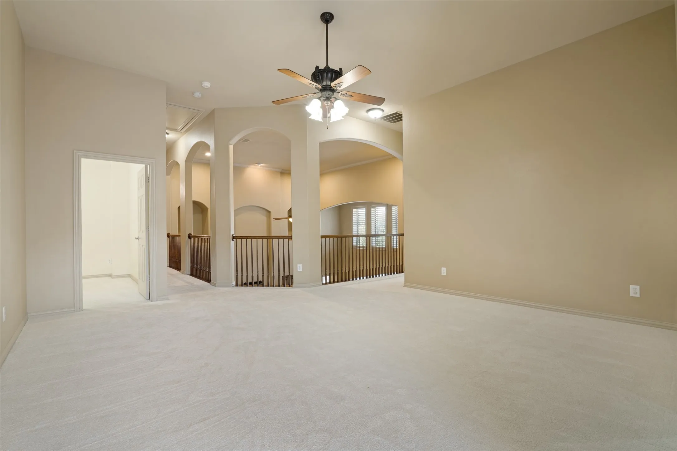 Single Family Residence For Sale in Collin County , 522 Oakhurst Drive, Murphy, Texas 75094, 4 Bedroom, 4 Bathroom, 3 Garage spaces, 4,045 Sqft, built in 2004, mls#21366022, Real Estate Agent in Murphy, Homes For Sale in Collin county, Homes For Sale in Murphy, Realtor in Murphy Texas, Real Estate Brokerage Independent Realty Texas, Luminita Cordes Realtor