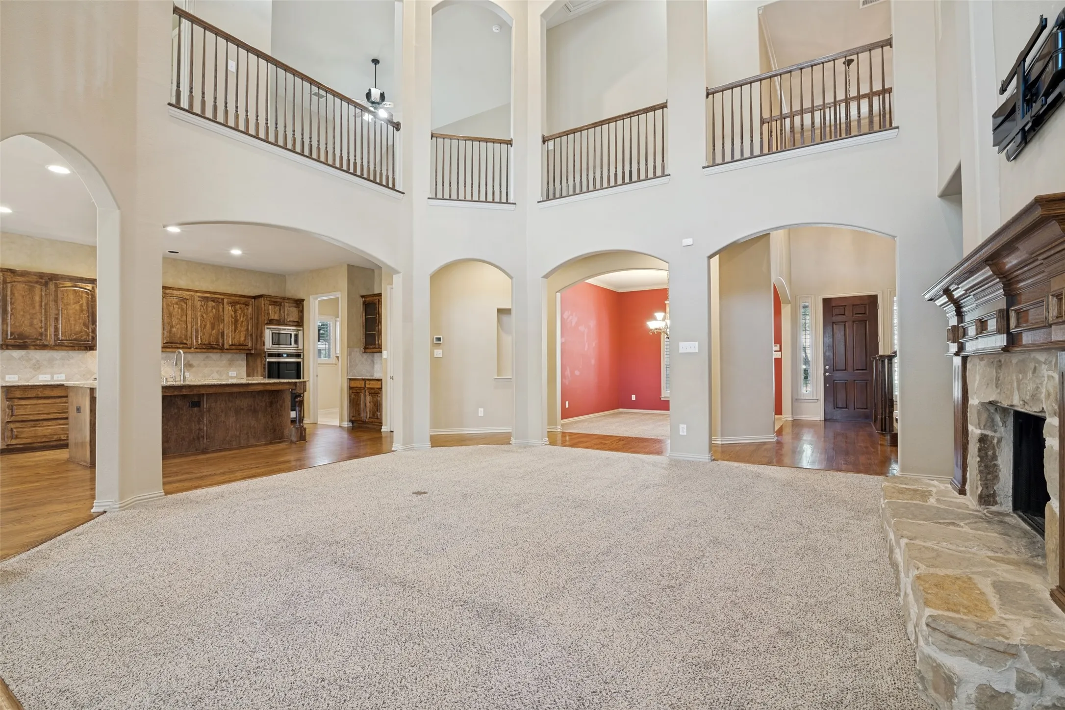 Single Family Residence For Sale in Collin County , 522 Oakhurst Drive, Murphy, Texas 75094, 4 Bedroom, 4 Bathroom, 3 Garage spaces, 4,045 Sqft, built in 2004, mls#21366022, Real Estate Agent in Murphy, Homes For Sale in Collin county, Homes For Sale in Murphy, Realtor in Murphy Texas, Real Estate Brokerage Independent Realty Texas, Luminita Cordes Realtor