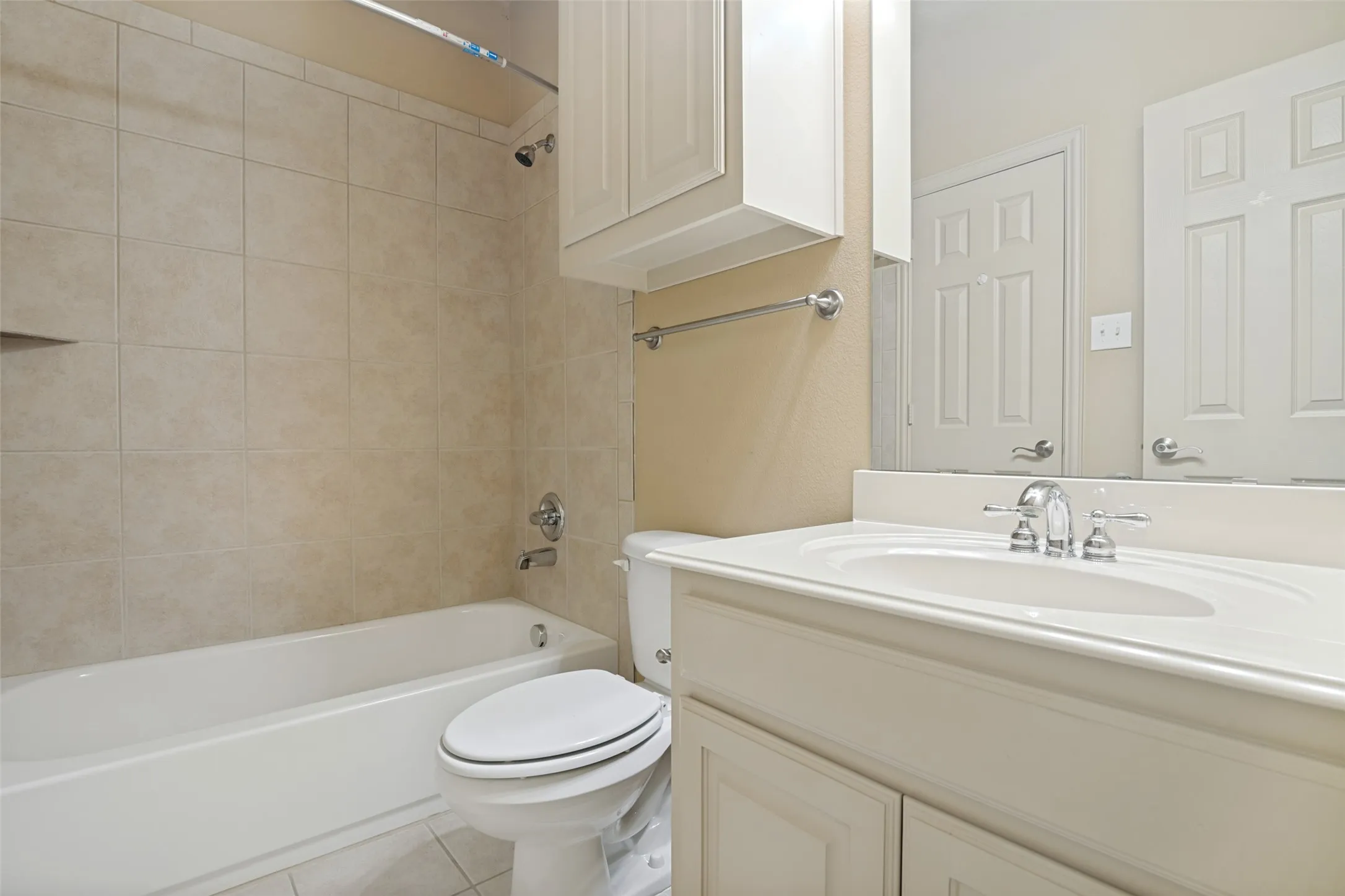 Single Family Residence For Sale in Collin County , 522 Oakhurst Drive, Murphy, Texas 75094, 4 Bedroom, 4 Bathroom, 3 Garage spaces, 4,045 Sqft, built in 2004, mls#21366022, Real Estate Agent in Murphy, Homes For Sale in Collin county, Homes For Sale in Murphy, Realtor in Murphy Texas, Real Estate Brokerage Independent Realty Texas, Luminita Cordes Realtor