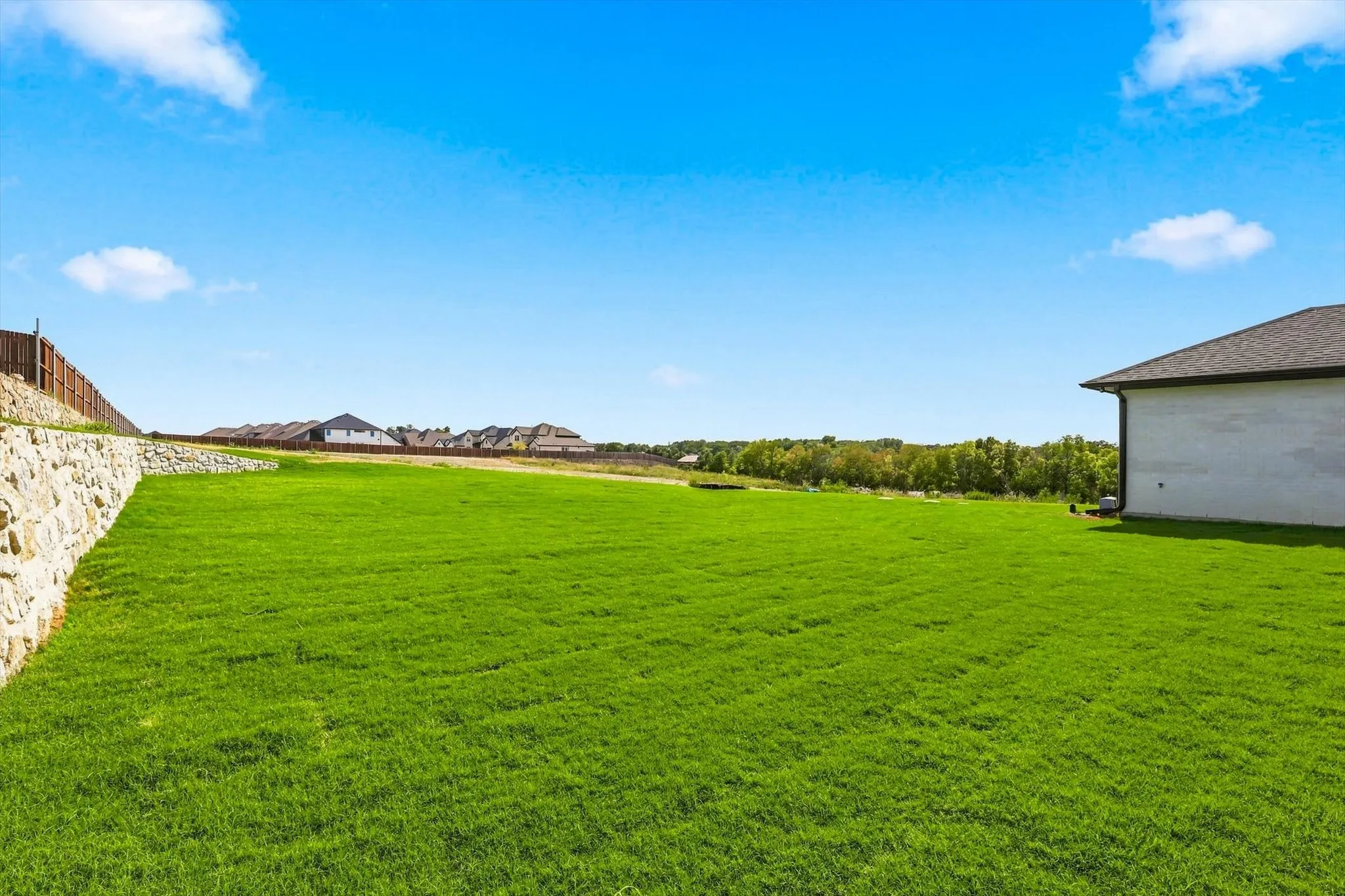 Single Family Residence For Sale in Collin County , 2140 Gage Road, Lavon, Texas 75166, 4 Bedroom, 4 Bathroom, 3 Garage spaces, 3,235 Sqft, built in 2026, mls#21365961, Real Estate Agent in Lavon, Homes For Sale in Collin county, Homes For Sale in Lavon, Realtor in Lavon Texas, Real Estate Brokerage Independent Realty Texas, Luminita Cordes Realtor