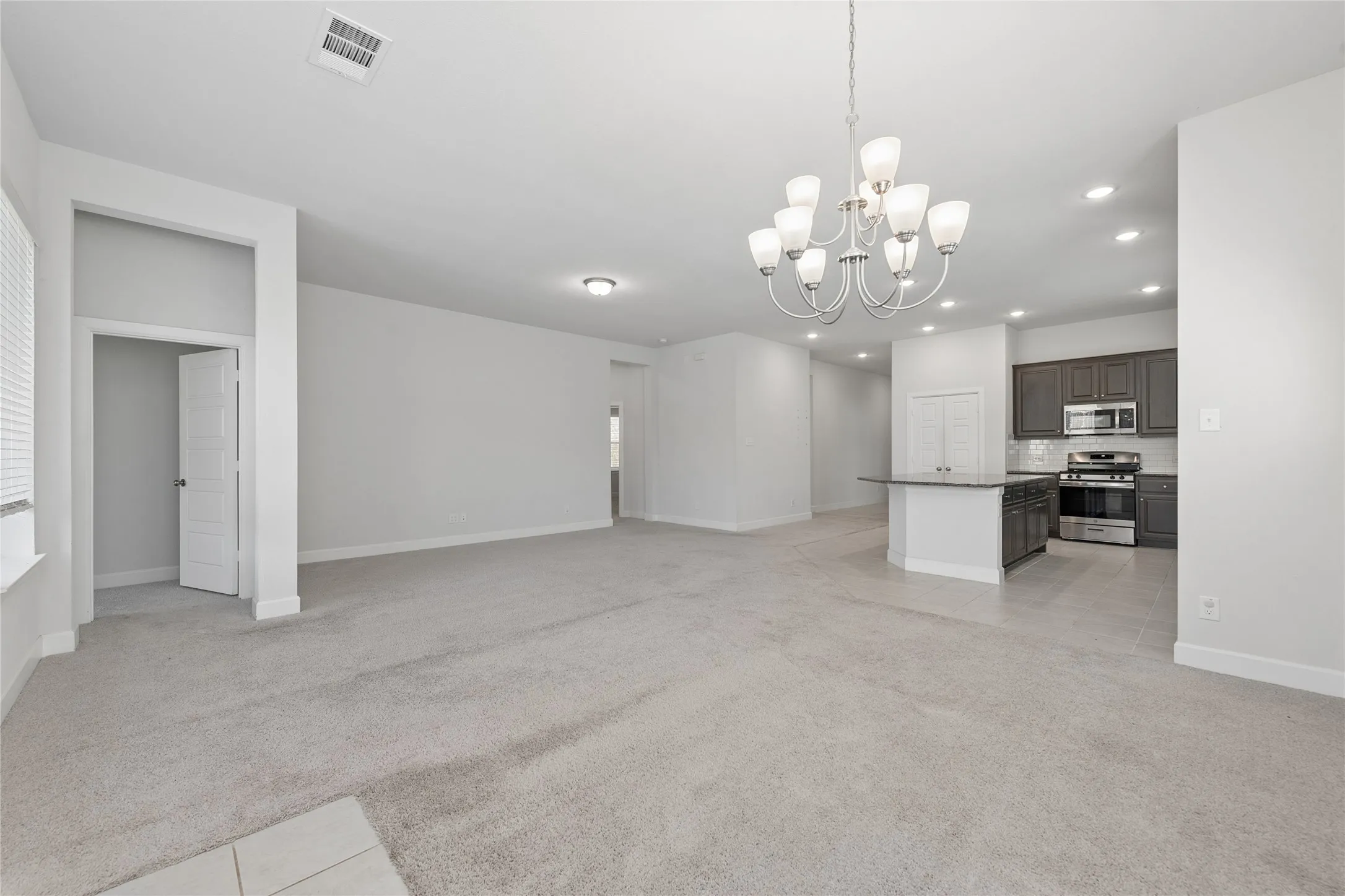 Single Family Residence For Rent in Kaufman County , 1852 Arbor Drive, Forney, Texas 75126, 4 Bedroom, 3 Bathroom, 2 Garage spaces, 2,162 Sqft, built in 2021, mls#21366124, Real Estate Agent in Forney, Homes For Rent in Kaufman county, Homes For Rent in Forney, Realtor in Forney Texas, Real Estate Brokerage Independent Realty Texas, Luminita Cordes Realtor