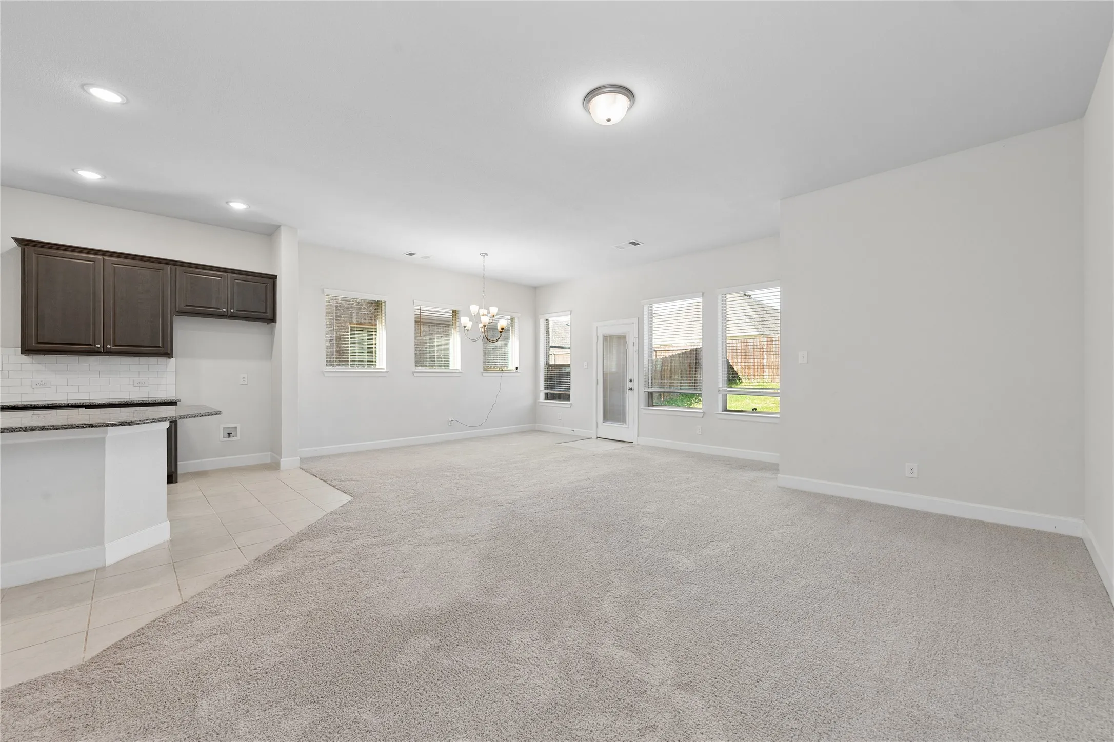 Single Family Residence For Rent in Kaufman County , 1852 Arbor Drive, Forney, Texas 75126, 4 Bedroom, 3 Bathroom, 2 Garage spaces, 2,162 Sqft, built in 2021, mls#21366124, Real Estate Agent in Forney, Homes For Rent in Kaufman county, Homes For Rent in Forney, Realtor in Forney Texas, Real Estate Brokerage Independent Realty Texas, Luminita Cordes Realtor
