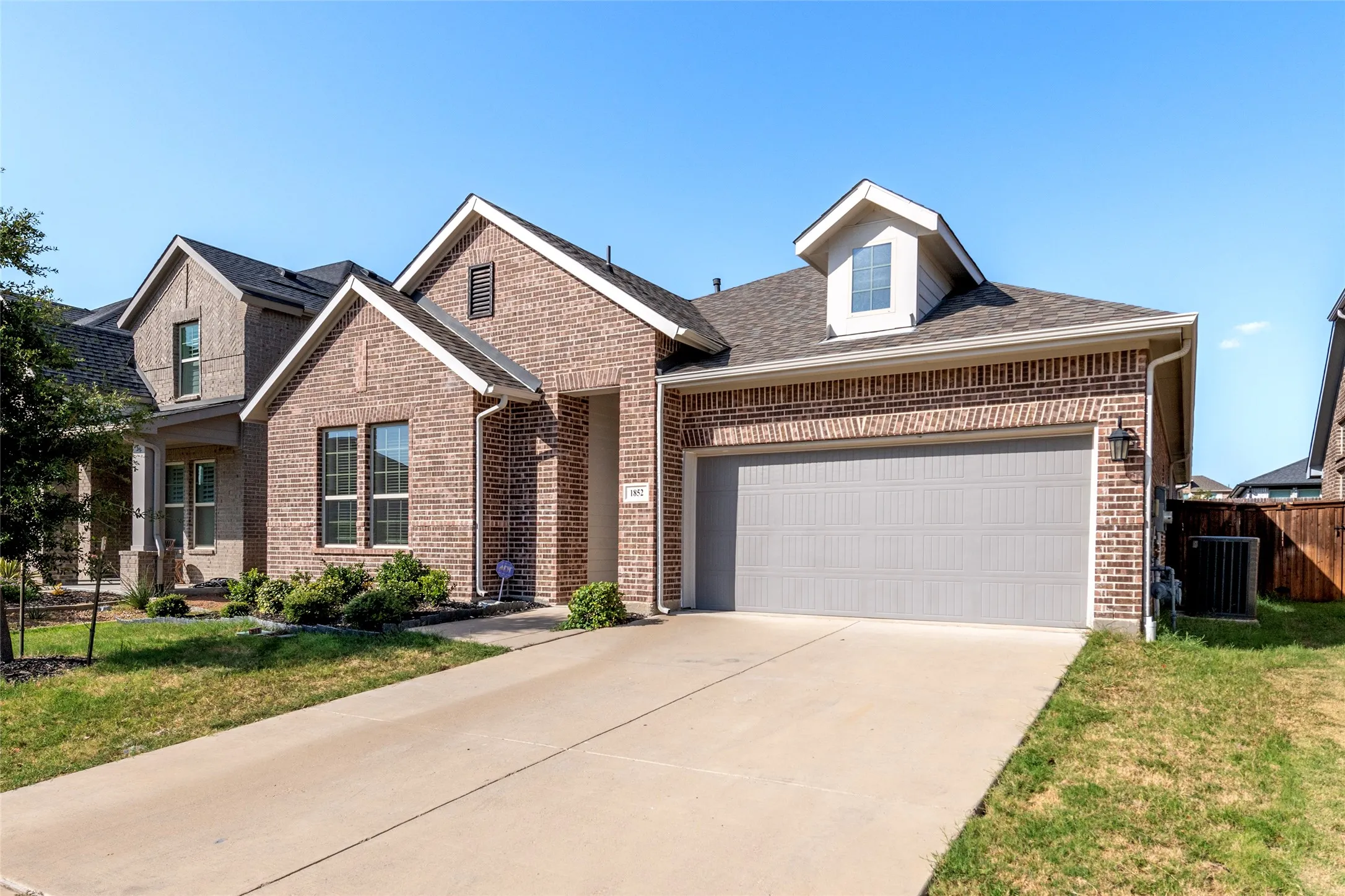 Single Family Residence For Rent in Kaufman County , 1852 Arbor Drive, Forney, Texas 75126, 4 Bedroom, 3 Bathroom, 2 Garage spaces, 2,162 Sqft, built in 2021, mls#21366124, Real Estate Agent in Forney, Homes For Rent in Kaufman county, Homes For Rent in Forney, Realtor in Forney Texas, Real Estate Brokerage Independent Realty Texas, Luminita Cordes Realtor