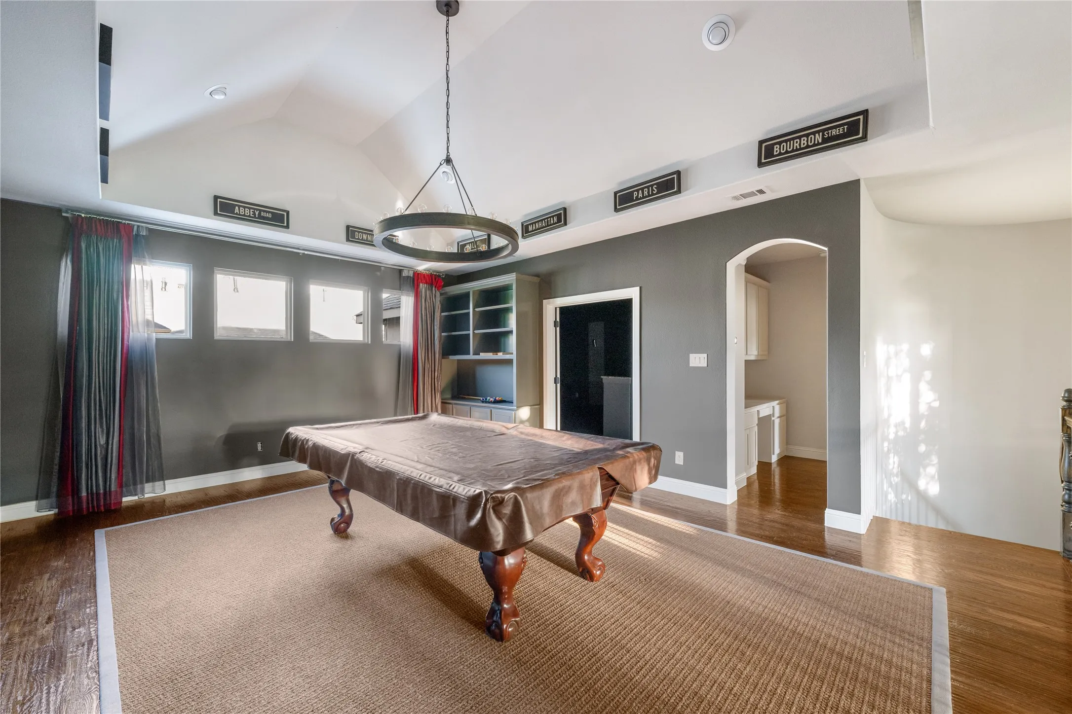 Single Family Residence For Sale in Collin County , 6208 Jacqueline Drive, Plano, Texas 75024, 4 Bedroom, 4 Bathroom, 3 Garage spaces, 4,206 Sqft, built in 2012, mls#21366088, Real Estate Agent in Plano, Homes For Sale in Collin county, Homes For Sale in Plano, Realtor in Plano Texas, Real Estate Brokerage Independent Realty Texas, Luminita Cordes Realtor