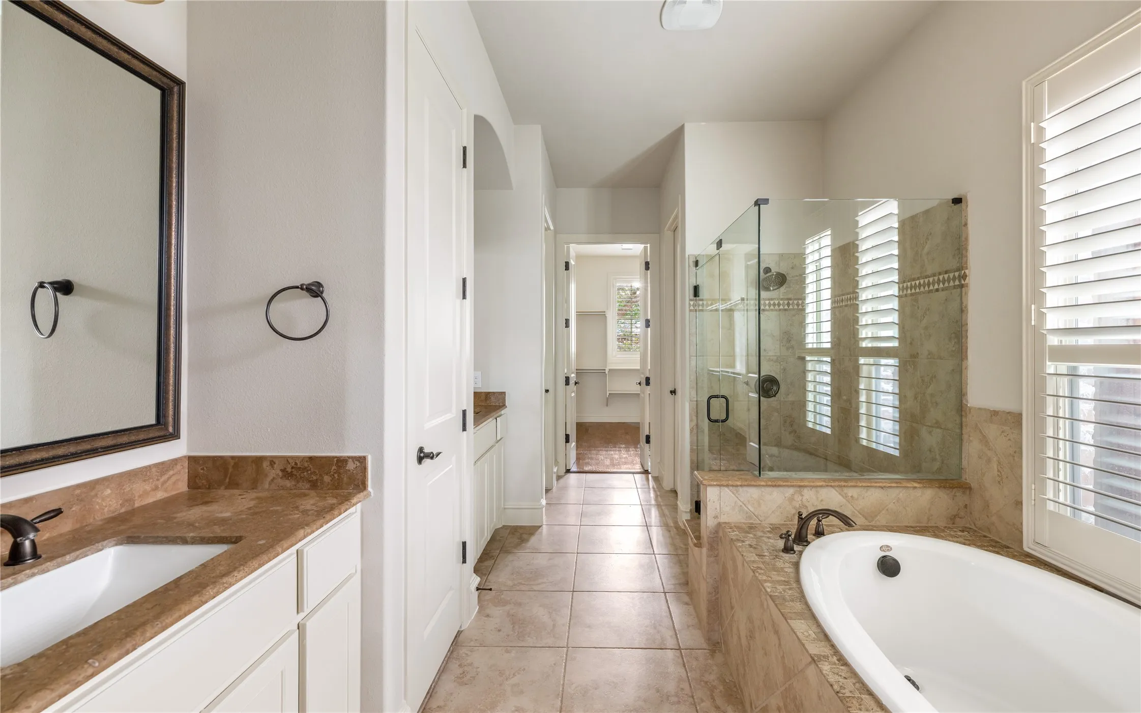 Single Family Residence For Sale in Collin County , 6208 Jacqueline Drive, Plano, Texas 75024, 4 Bedroom, 4 Bathroom, 3 Garage spaces, 4,206 Sqft, built in 2012, mls#21366088, Real Estate Agent in Plano, Homes For Sale in Collin county, Homes For Sale in Plano, Realtor in Plano Texas, Real Estate Brokerage Independent Realty Texas, Luminita Cordes Realtor