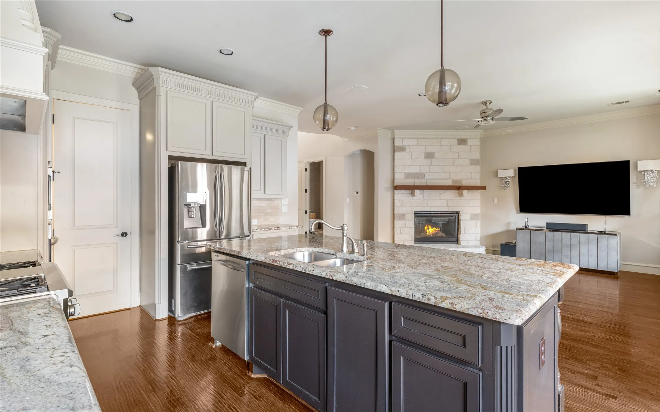 Single Family Residence For Sale in Collin County , 6208 Jacqueline Drive, Plano, Texas 75024, 4 Bedroom, 4 Bathroom, 3 Garage spaces, 4,206 Sqft, built in 2012, mls#21366088, Real Estate Agent in Plano, Homes For Sale in Collin county, Homes For Sale in Plano, Realtor in Plano Texas, Real Estate Brokerage Independent Realty Texas, Luminita Cordes Realtor