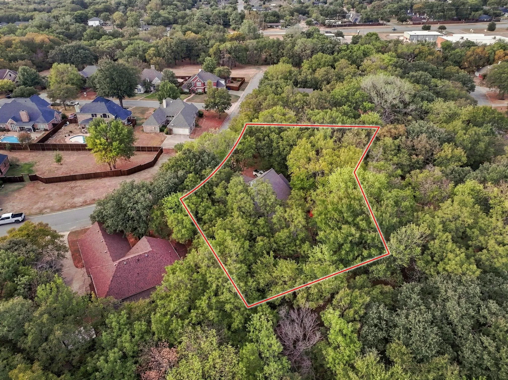 Single Family Residence For Sale in Grayson County , 107 Lauren Lane, Pottsboro, Texas 75076, 4 Bedroom, 3 Bathroom, 2 Garage spaces, 2,393 Sqft, built in 2000, mls#21342200, Real Estate Agent in Pottsboro, Homes For Sale in Grayson county, Homes For Sale in Pottsboro, Realtor in Pottsboro Texas, Real Estate Brokerage Independent Realty Texas, Luminita Cordes Realtor