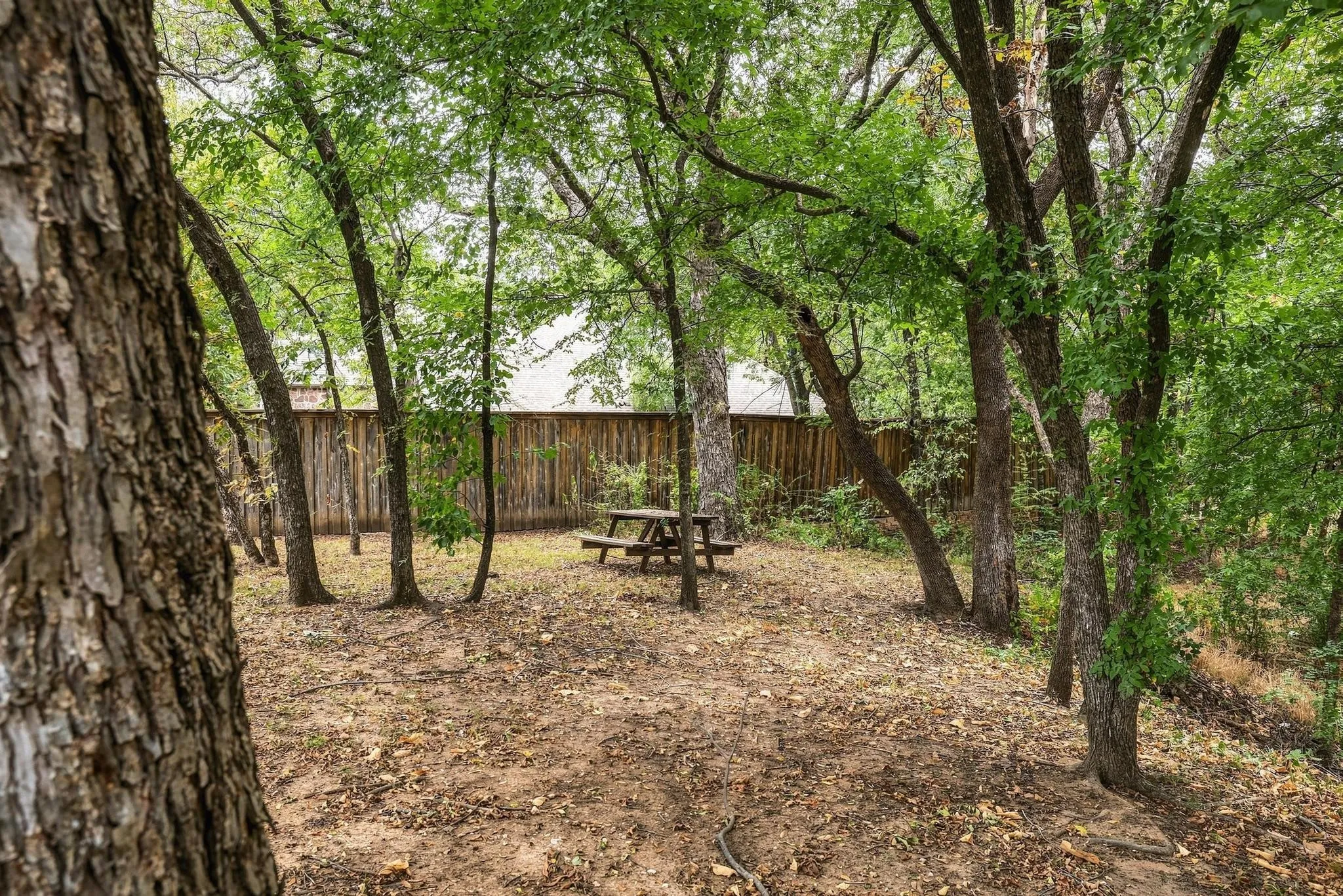 Single Family Residence For Sale in Grayson County , 107 Lauren Lane, Pottsboro, Texas 75076, 4 Bedroom, 3 Bathroom, 2 Garage spaces, 2,393 Sqft, built in 2000, mls#21342200, Real Estate Agent in Pottsboro, Homes For Sale in Grayson county, Homes For Sale in Pottsboro, Realtor in Pottsboro Texas, Real Estate Brokerage Independent Realty Texas, Luminita Cordes Realtor