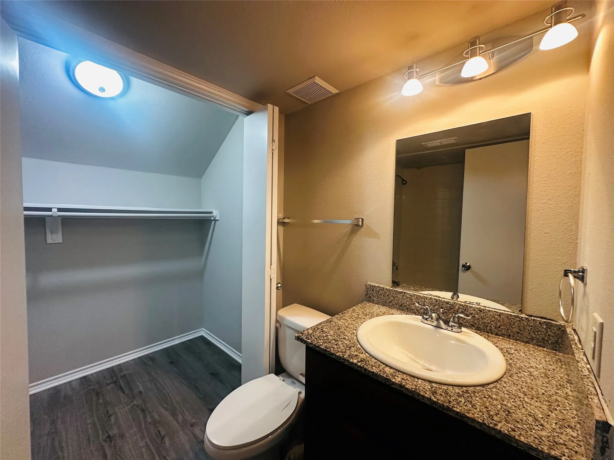 Condominium For Sale in Dallas County , 9837 Walnut Street S202, Dallas, Texas 75243, 2 Bedroom, 2 Bathroom, Garage spaces, 1,031 Sqft, built in 2018, Price $99,500, mls#21366131, Real Estate Agent in Dallas, Homes For Sale in Dallas county, Homes For Sale in Dallas, Realtor in Dallas Texas, Real Estate Brokerage Independent Realty Texas, Luminita Cordes Realtor