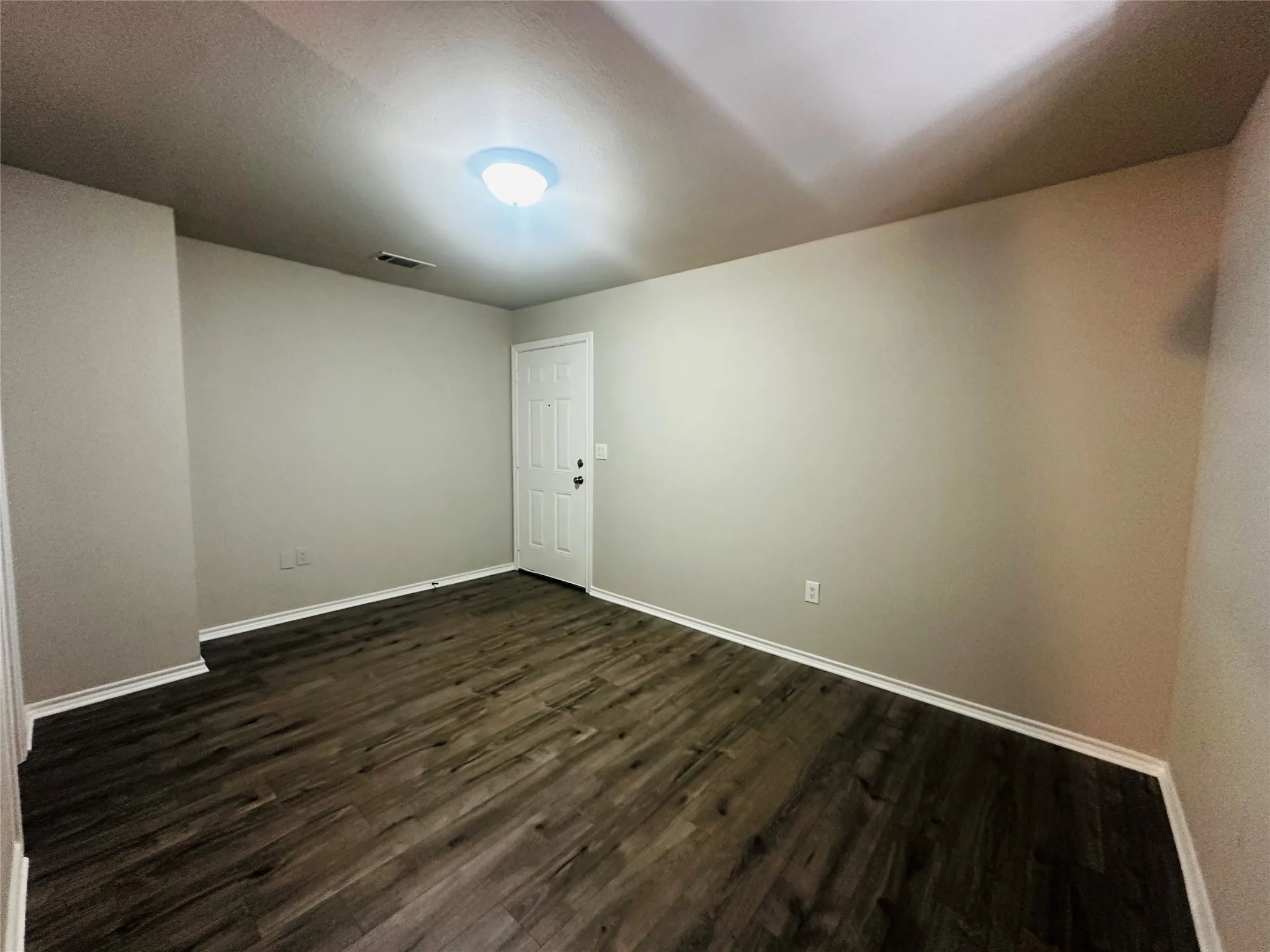 Condominium For Sale in Dallas County , 9837 Walnut Street S202, Dallas, Texas 75243, 2 Bedroom, 2 Bathroom, Garage spaces, 1,031 Sqft, built in 2018, Price $99,500, mls#21366131, Real Estate Agent in Dallas, Homes For Sale in Dallas county, Homes For Sale in Dallas, Realtor in Dallas Texas, Real Estate Brokerage Independent Realty Texas, Luminita Cordes Realtor