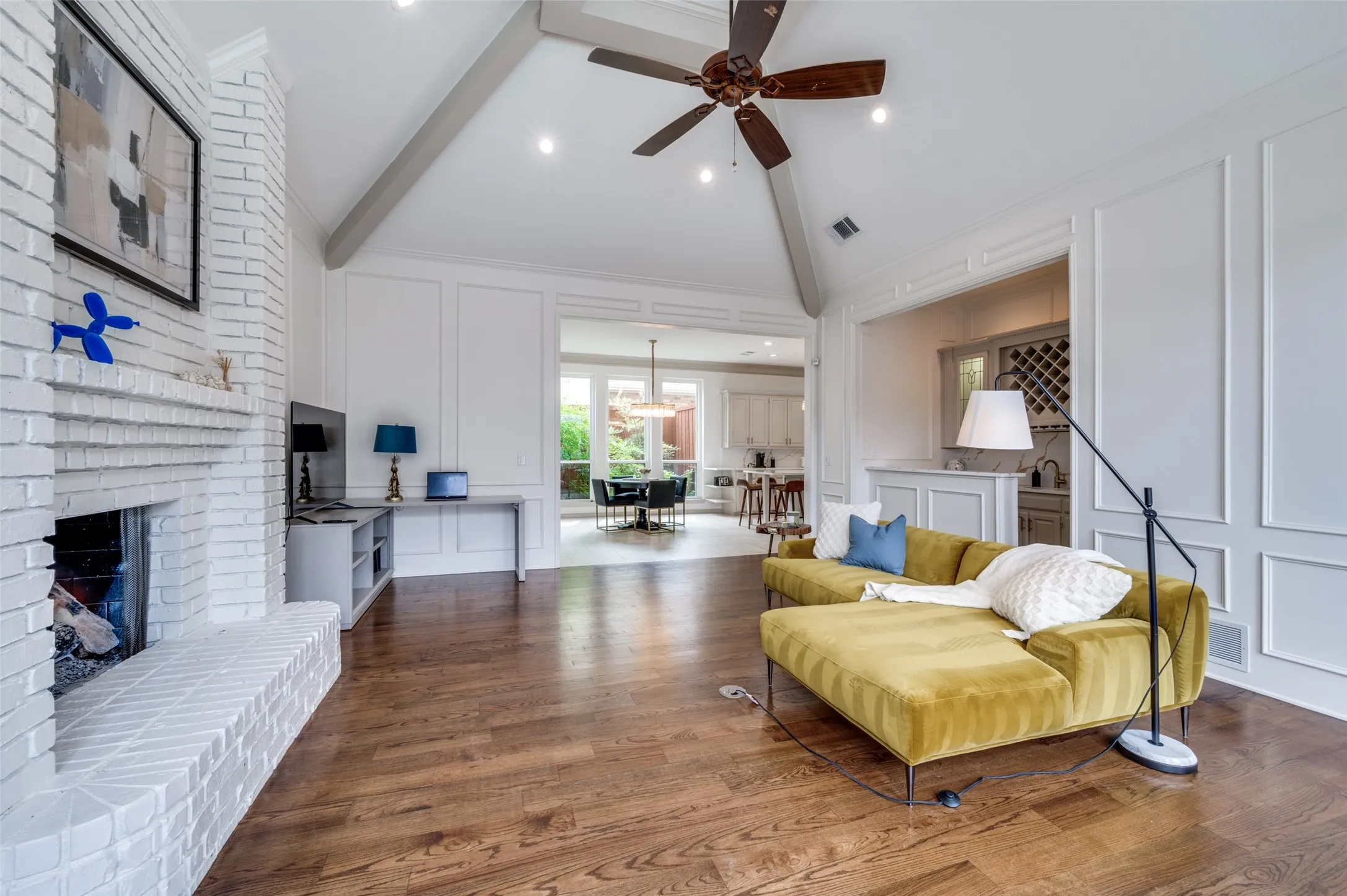 Single Family Residence For Rent in Collin County , 4605 Adrian Way, Plano, Texas 75024, 4 Bedroom, 4 Bathroom, 3 Garage spaces, 3,771 Sqft, built in 1987, mls#21366148, Real Estate Agent in Plano, Homes For Rent in Collin county, Homes For Rent in Plano, Realtor in Plano Texas, Real Estate Brokerage Independent Realty Texas, Luminita Cordes Realtor