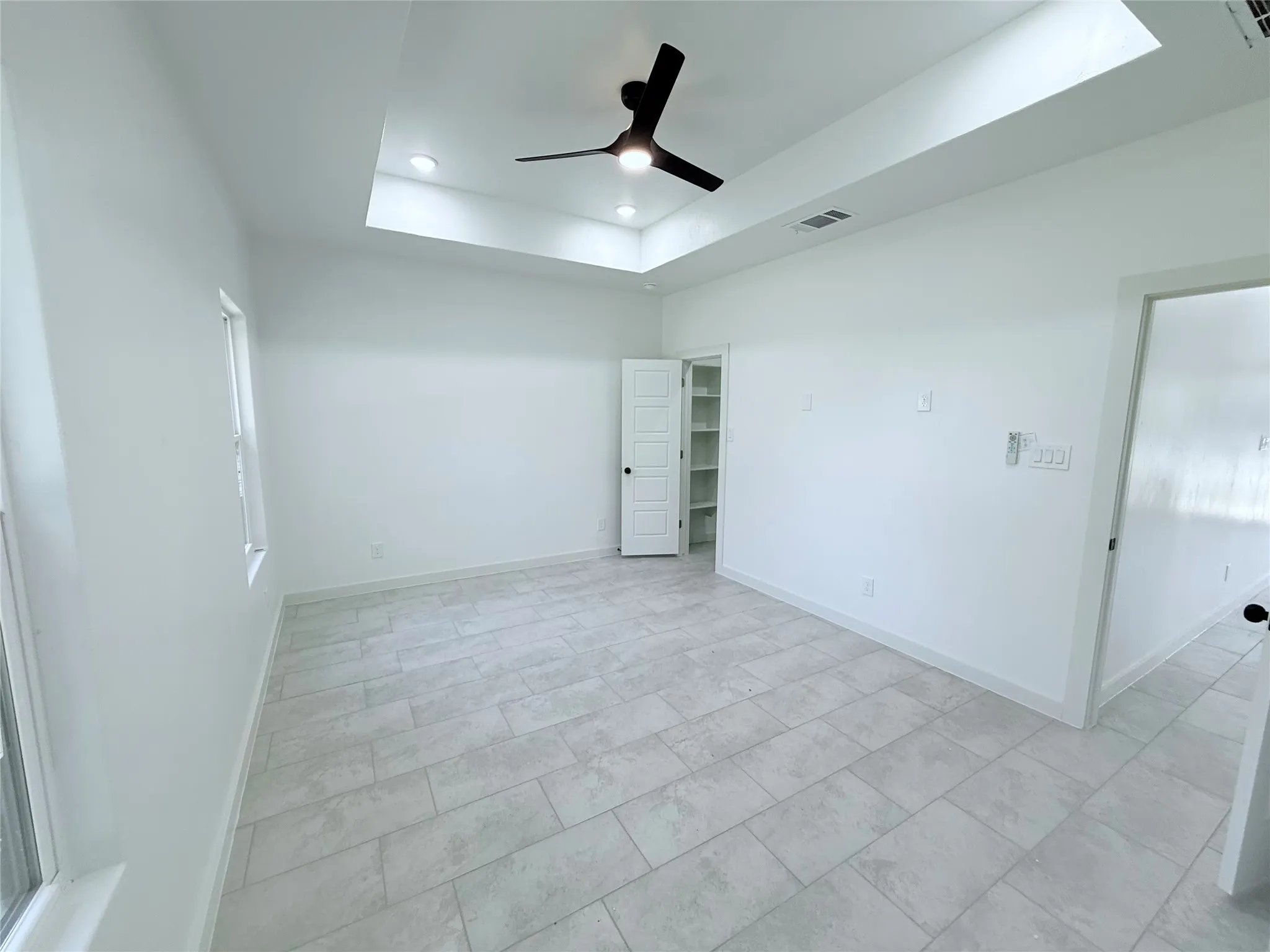 Single Family Residence For Sale in Medina County , 509 Judson Drive, Devine, Texas 78016, 3 Bedroom, 2 Bathroom, Garage spaces, 1,250 Sqft, built in 2026, Price $234,000, mls#21366150, Real Estate Agent in Devine, Homes For Sale in Medina county, Homes For Sale in Devine, Realtor in Devine Texas, Real Estate Brokerage Independent Realty Texas, Luminita Cordes Realtor