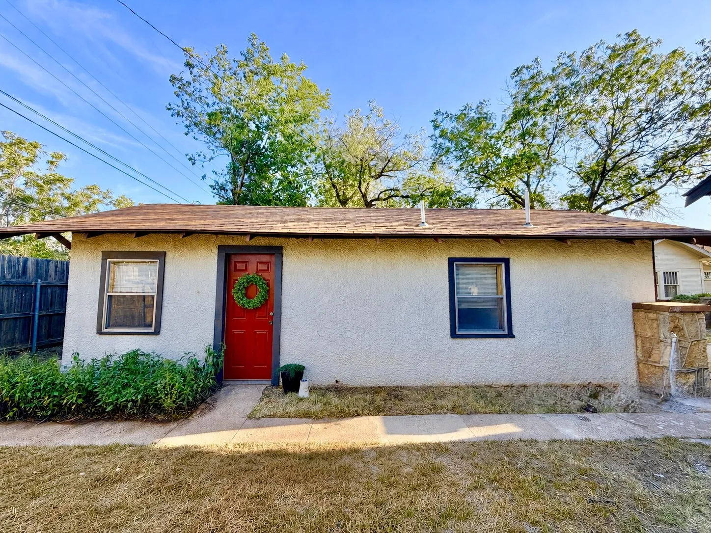 Single Family Residence For Sale in Taylor County , 406 Locust, Merkel, Texas 79536, 3 Bedroom, 2 Bathroom, Garage spaces, 1,756 Sqft, built in 1915, mls#21365844, Real Estate Agent in Merkel, Homes For Sale in Taylor county, Homes For Sale in Merkel, Realtor in Merkel Texas, Real Estate Brokerage Independent Realty Texas, Luminita Cordes Realtor