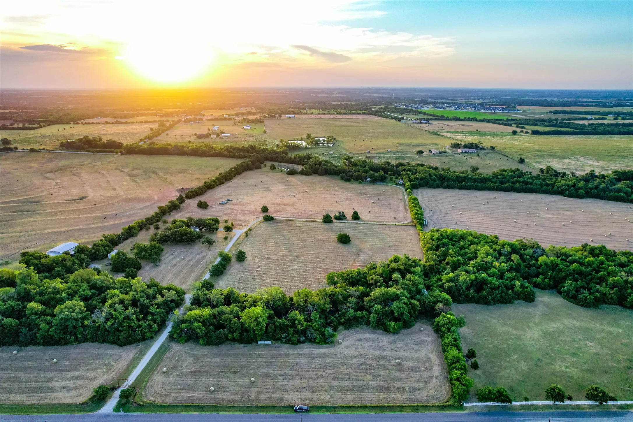 Improved Land For Sale in Collin County , 5201 Windmill Lane, Celina, Texas 75009, 0, 0, Garage spaces, 0 Sqft, built in 1986, mls#21366136, Real Estate Agent in Celina, Homes For Sale in Collin county, Homes For Sale in Celina, Realtor in Celina Texas, Real Estate Brokerage Independent Realty Texas, Luminita Cordes Realtor