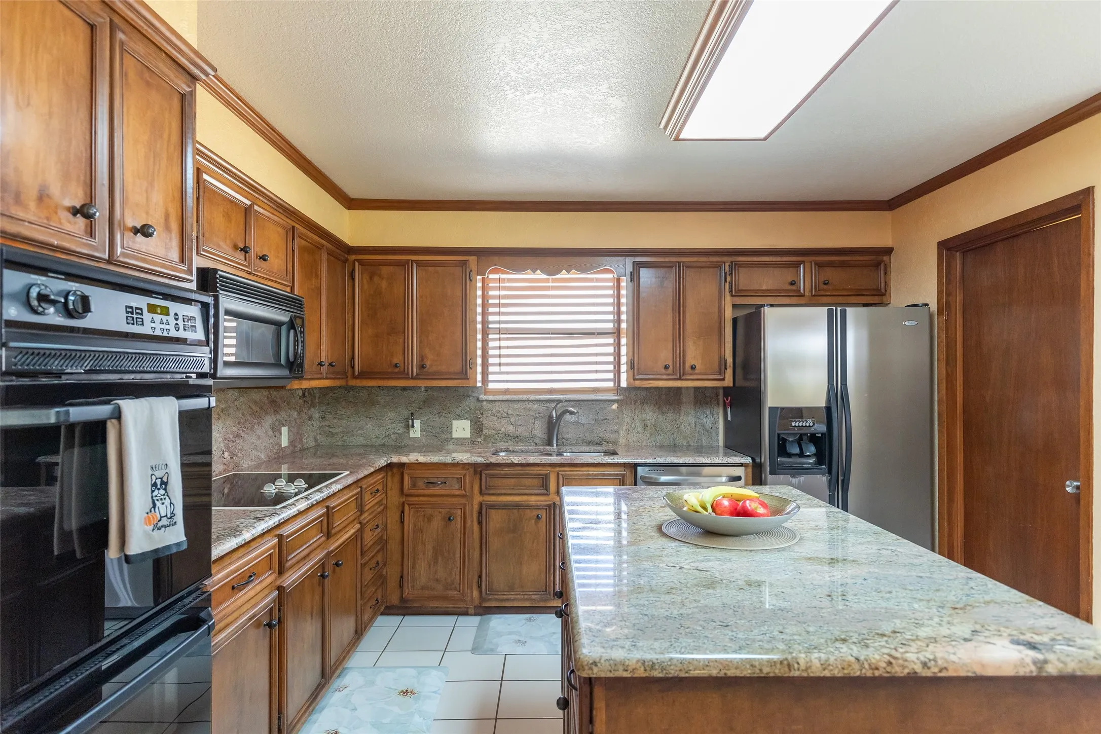 Single Family Residence For Sale in Callahan County , 122 Century Lane, Clyde, Texas 79510, 3 Bedroom, 2 Bathroom, 2 Garage spaces, 1,752 Sqft, built in 1979, mls#21357209, Real Estate Agent in Clyde, Homes For Sale in Callahan county, Homes For Sale in Clyde, Realtor in Clyde Texas, Real Estate Brokerage Independent Realty Texas, Luminita Cordes Realtor
