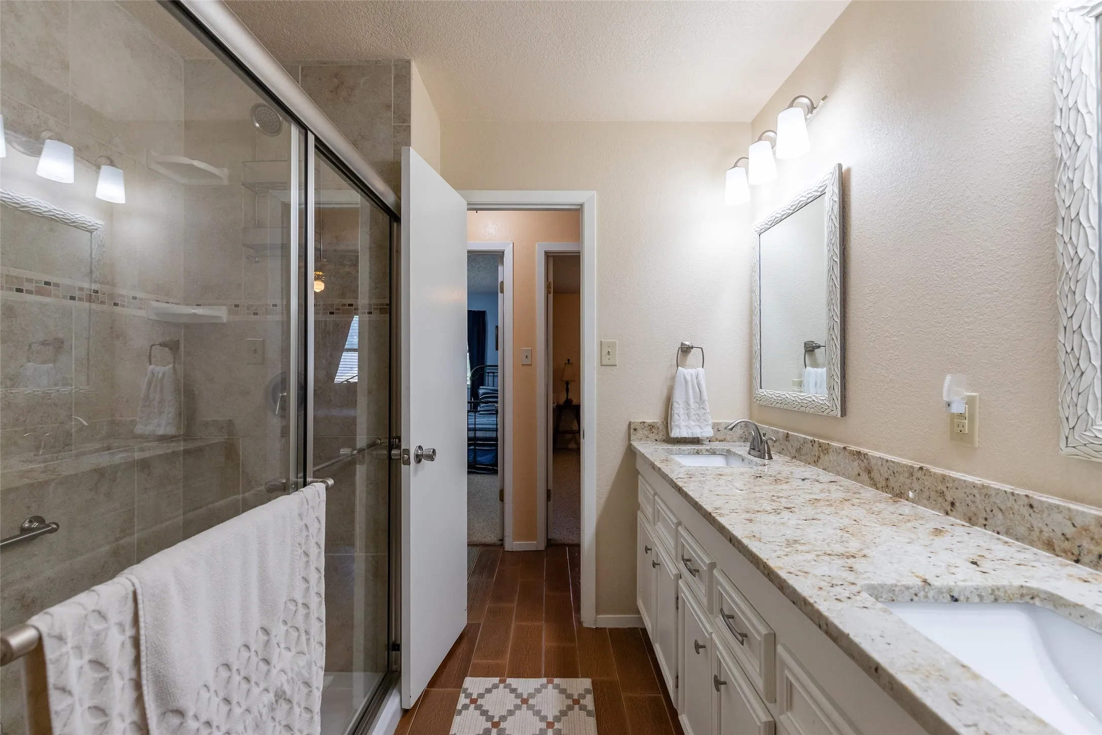Single Family Residence For Sale in Callahan County , 122 Century Lane, Clyde, Texas 79510, 3 Bedroom, 2 Bathroom, 2 Garage spaces, 1,752 Sqft, built in 1979, mls#21357209, Real Estate Agent in Clyde, Homes For Sale in Callahan county, Homes For Sale in Clyde, Realtor in Clyde Texas, Real Estate Brokerage Independent Realty Texas, Luminita Cordes Realtor