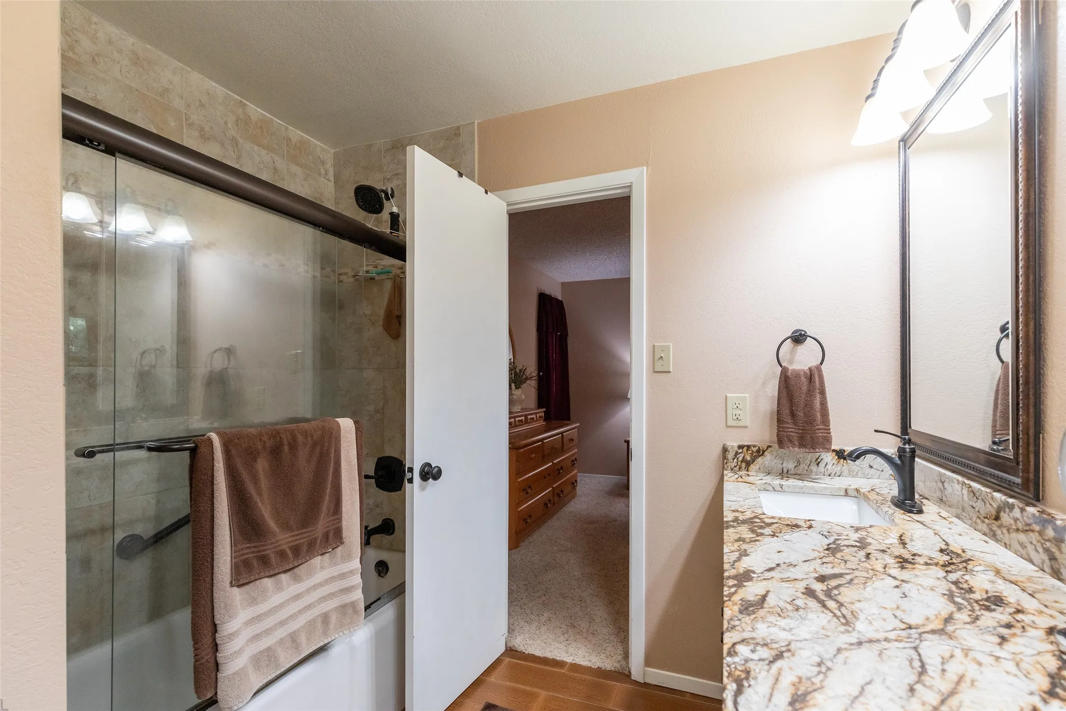 Single Family Residence For Sale in Callahan County , 122 Century Lane, Clyde, Texas 79510, 3 Bedroom, 2 Bathroom, 2 Garage spaces, 1,752 Sqft, built in 1979, mls#21357209, Real Estate Agent in Clyde, Homes For Sale in Callahan county, Homes For Sale in Clyde, Realtor in Clyde Texas, Real Estate Brokerage Independent Realty Texas, Luminita Cordes Realtor