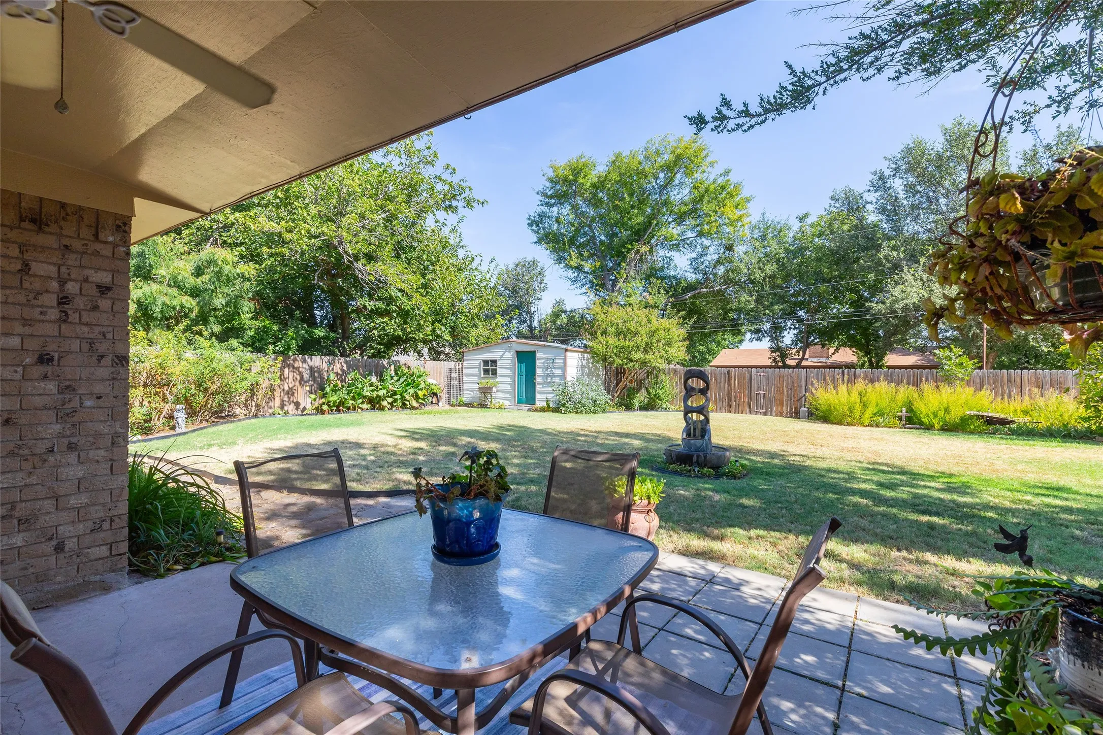 Single Family Residence For Sale in Callahan County , 122 Century Lane, Clyde, Texas 79510, 3 Bedroom, 2 Bathroom, 2 Garage spaces, 1,752 Sqft, built in 1979, mls#21357209, Real Estate Agent in Clyde, Homes For Sale in Callahan county, Homes For Sale in Clyde, Realtor in Clyde Texas, Real Estate Brokerage Independent Realty Texas, Luminita Cordes Realtor