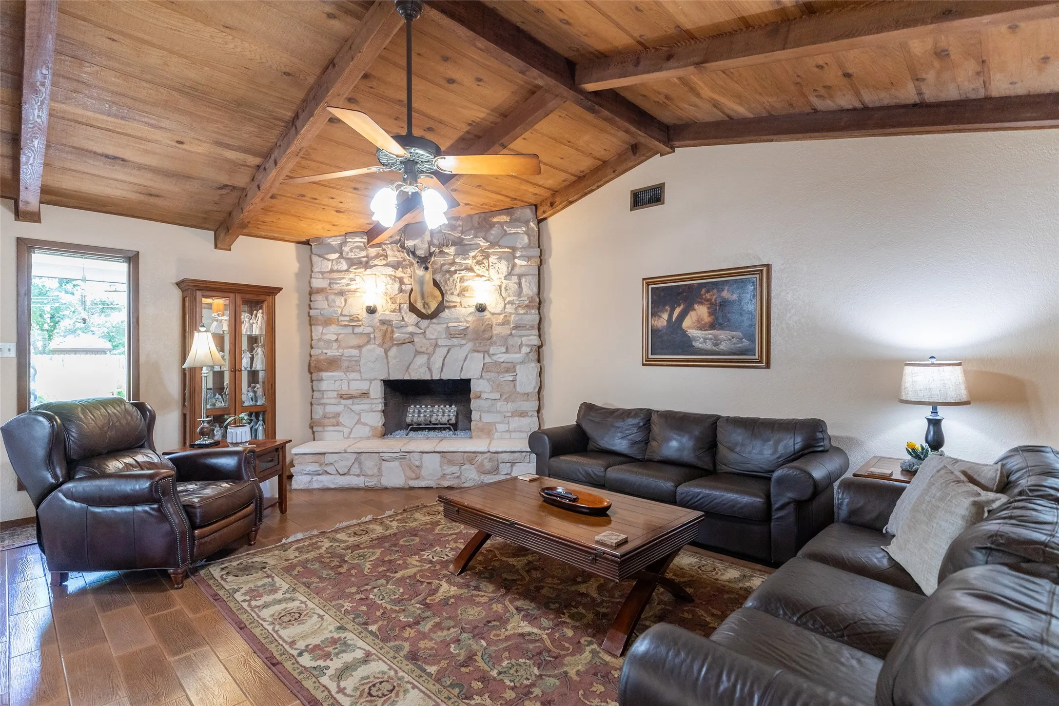Single Family Residence For Sale in Callahan County , 122 Century Lane, Clyde, Texas 79510, 3 Bedroom, 2 Bathroom, 2 Garage spaces, 1,752 Sqft, built in 1979, mls#21357209, Real Estate Agent in Clyde, Homes For Sale in Callahan county, Homes For Sale in Clyde, Realtor in Clyde Texas, Real Estate Brokerage Independent Realty Texas, Luminita Cordes Realtor