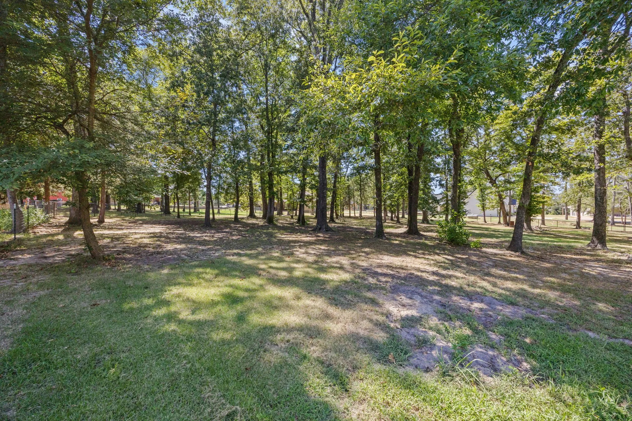 Single Family Residence For Sale in Rains County , 222 Rs County Road 4269, Emory, Texas 75440, 3 Bedroom, 3 Bathroom, 2 Garage spaces, 2,572 Sqft, built in 2023, mls#21363468, Real Estate Agent in Emory, Homes For Sale in Rains county, Homes For Sale in Emory, Realtor in Emory Texas, Real Estate Brokerage Independent Realty Texas, Luminita Cordes Realtor