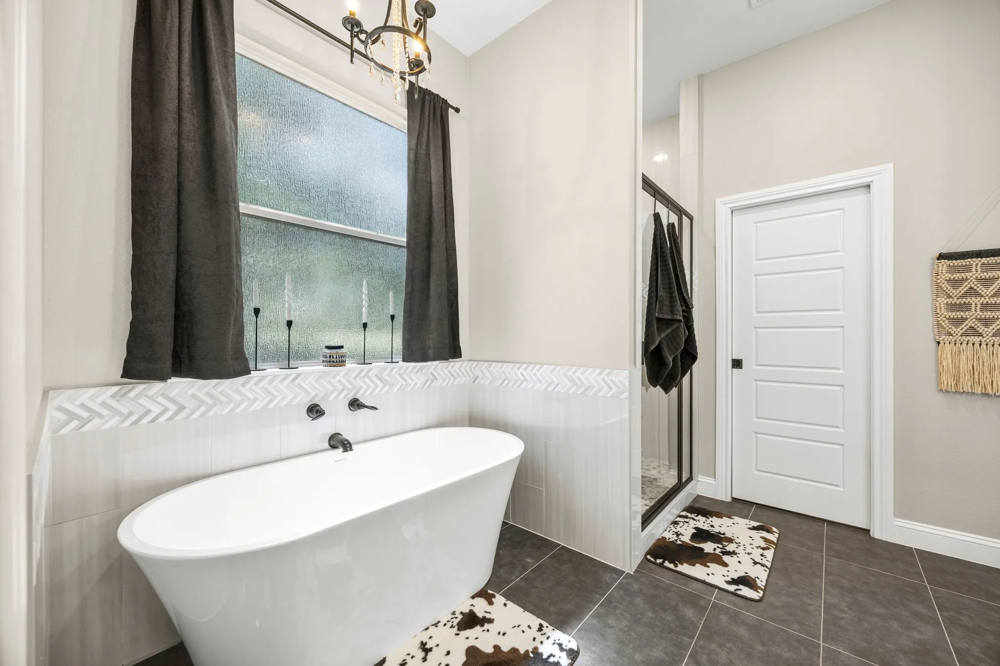 Single Family Residence For Sale in Rains County , 222 Rs County Road 4269, Emory, Texas 75440, 3 Bedroom, 3 Bathroom, 2 Garage spaces, 2,572 Sqft, built in 2023, mls#21363468, Real Estate Agent in Emory, Homes For Sale in Rains county, Homes For Sale in Emory, Realtor in Emory Texas, Real Estate Brokerage Independent Realty Texas, Luminita Cordes Realtor