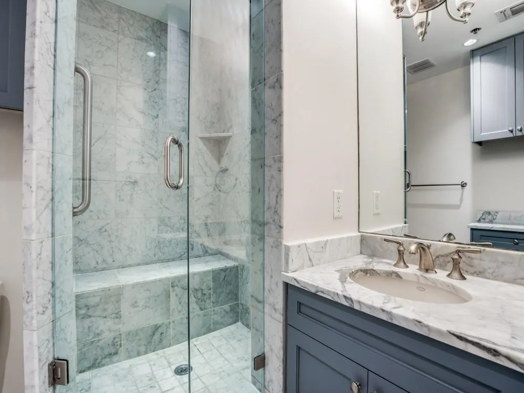 Condominium For Rent in Dallas County , 5909 Luther Lane 1000, Dallas, Texas 75225, 2 Bedroom, 2 Bathroom, 2 Garage spaces, 1,387 Sqft, built in 1983, mls#21365147, Real Estate Agent in Dallas, Homes For Rent in Dallas county, Homes For Rent in Dallas, Realtor in Dallas Texas, Real Estate Brokerage Independent Realty Texas, Luminita Cordes Realtor