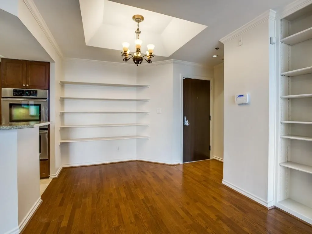 Condominium For Rent in Dallas County , 5909 Luther Lane 1000, Dallas, Texas 75225, 2 Bedroom, 2 Bathroom, 2 Garage spaces, 1,387 Sqft, built in 1983, mls#21365147, Real Estate Agent in Dallas, Homes For Rent in Dallas county, Homes For Rent in Dallas, Realtor in Dallas Texas, Real Estate Brokerage Independent Realty Texas, Luminita Cordes Realtor
