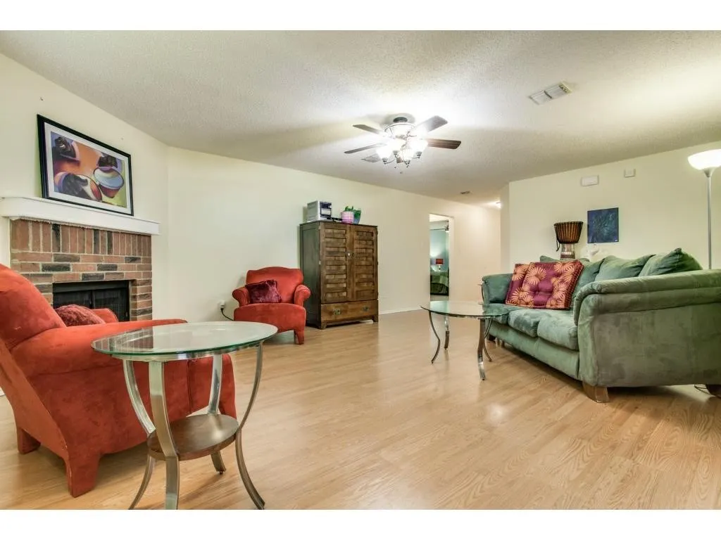 Single Family Residence For Rent in Collin County , 2926 Montague Trail, Wylie, Texas 75098, 3 Bedroom, 2 Bathroom, 2 Garage spaces, 1,588 Sqft, built in 2003, mls#21365976, Real Estate Agent in Wylie, Homes For Rent in Collin county, Homes For Rent in Wylie, Realtor in Wylie Texas, Real Estate Brokerage Independent Realty Texas, Luminita Cordes Realtor