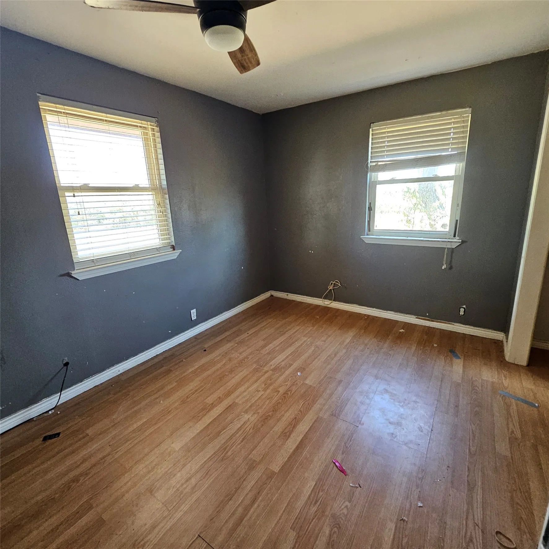 Single Family Residence For Sale in Wise County , 5019 Fm 2123, Paradise, Texas 76073, 4 Bedroom, 2 Bathroom, Garage spaces, 1,941 Sqft, built in 1970, mls#21366166, Real Estate Agent in Paradise, Homes For Sale in Wise county, Homes For Sale in Paradise, Realtor in Paradise Texas, Real Estate Brokerage Independent Realty Texas, Luminita Cordes Realtor