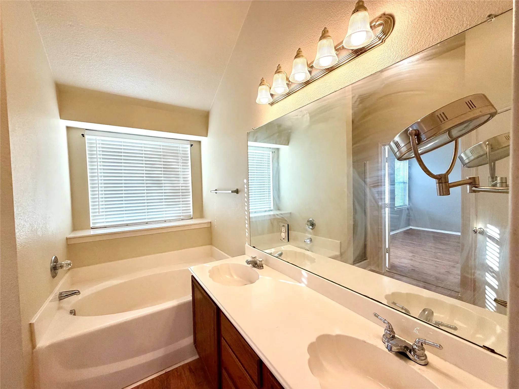 Dual sink vanity with ample countertop space