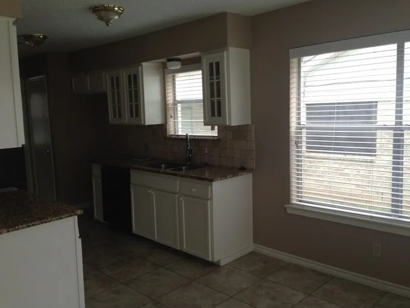 Single Family Residence For Sale in Denton County , 1608 Glenhill Lane, Lewisville, Texas 75077, 3 Bedroom, 2 Bathroom, 2 Garage spaces, 1,679 Sqft, built in 1973, mls#21304931, Real Estate Agent in Lewisville, Homes For Sale in Denton county, Homes For Sale in Lewisville, Realtor in Lewisville Texas, Real Estate Brokerage Independent Realty Texas, Luminita Cordes Realtor