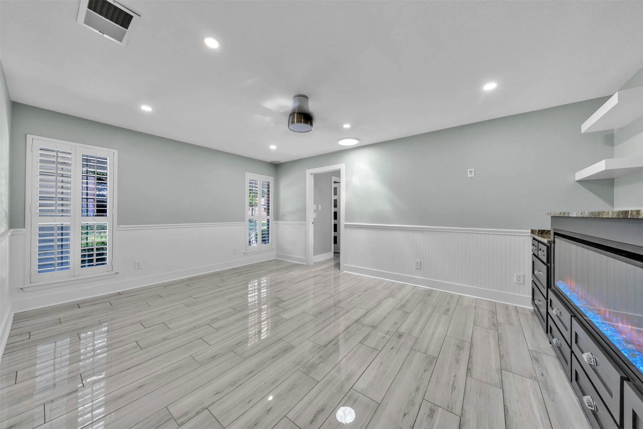 Plantation shutters and porcelain tile
