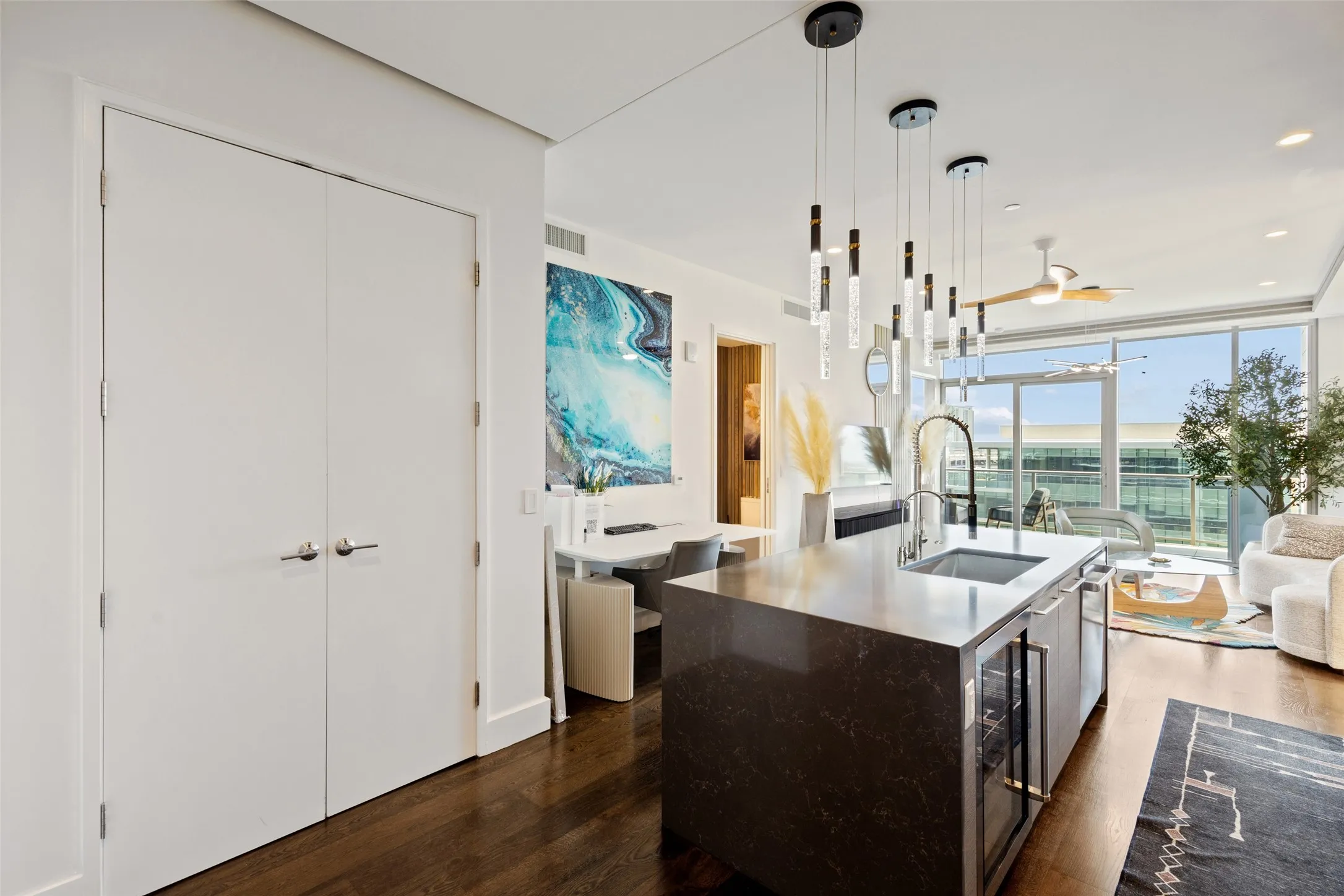 Condominium For Rent in Collin County , 7901 Windrose Avenue 905, Plano, Texas 75024, 1 Bedroom, 2 Bathroom, 2 Garage spaces, 1,018 Sqft, built in 2019, mls#21364414, Real Estate Agent in Plano, Homes For Rent in Collin county, Homes For Rent in Plano, Realtor in Plano Texas, Real Estate Brokerage Independent Realty Texas, Luminita Cordes Realtor